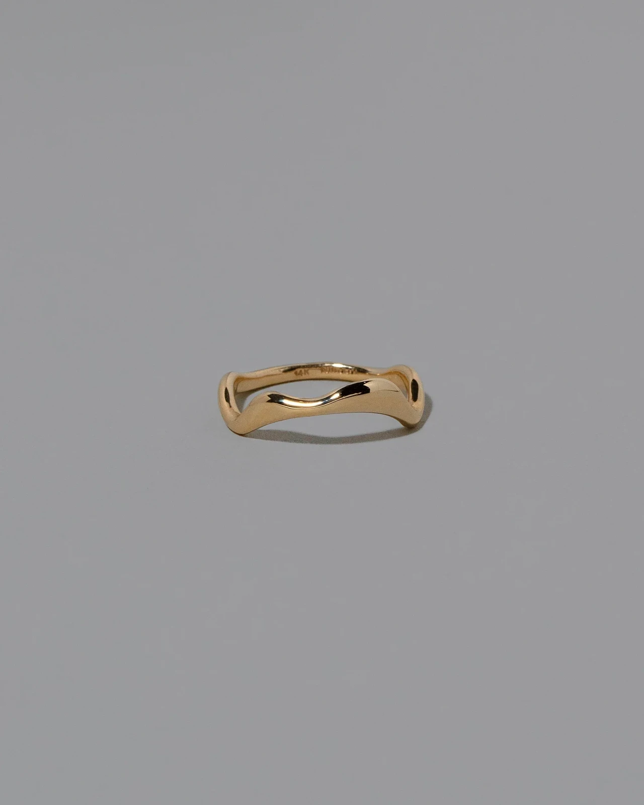 Thin Fluctuating Band