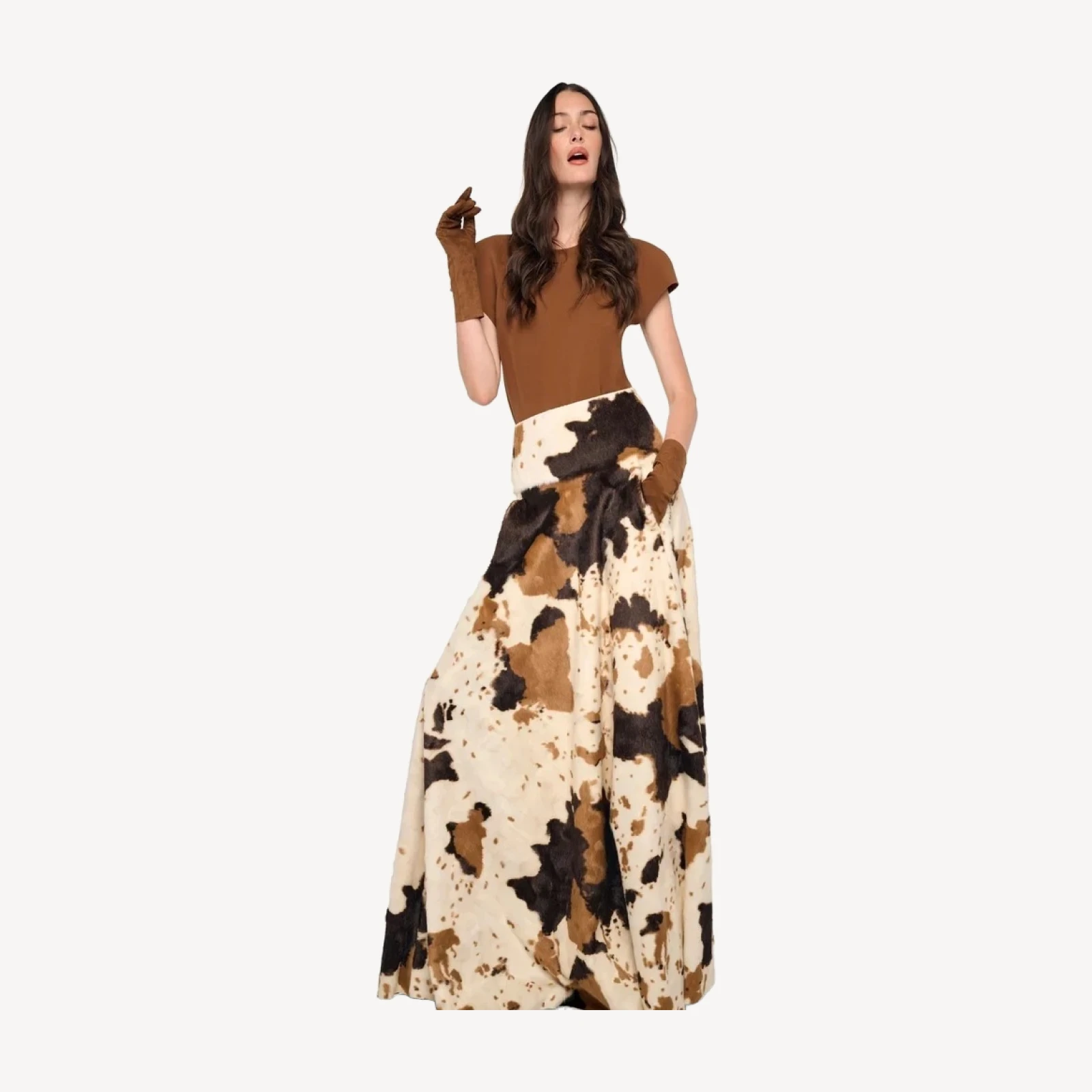 FLARED SKIRT TO FLOOR