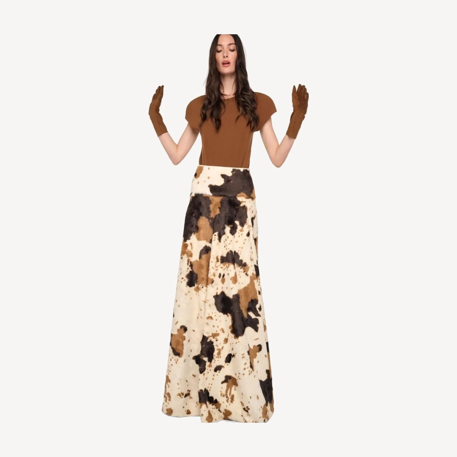 FLARED SKIRT TO FLOOR