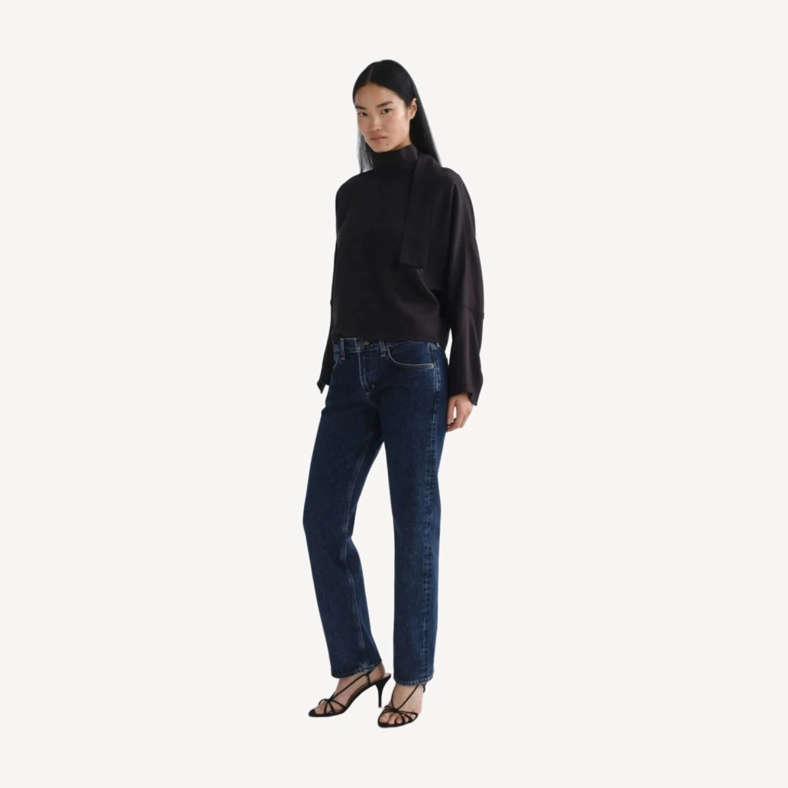 Low Rise Slim in Pendulum