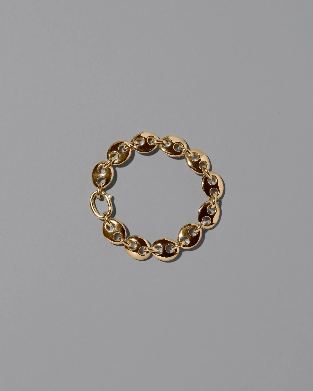 Bedrock Medium Bracelet - Solid Gold