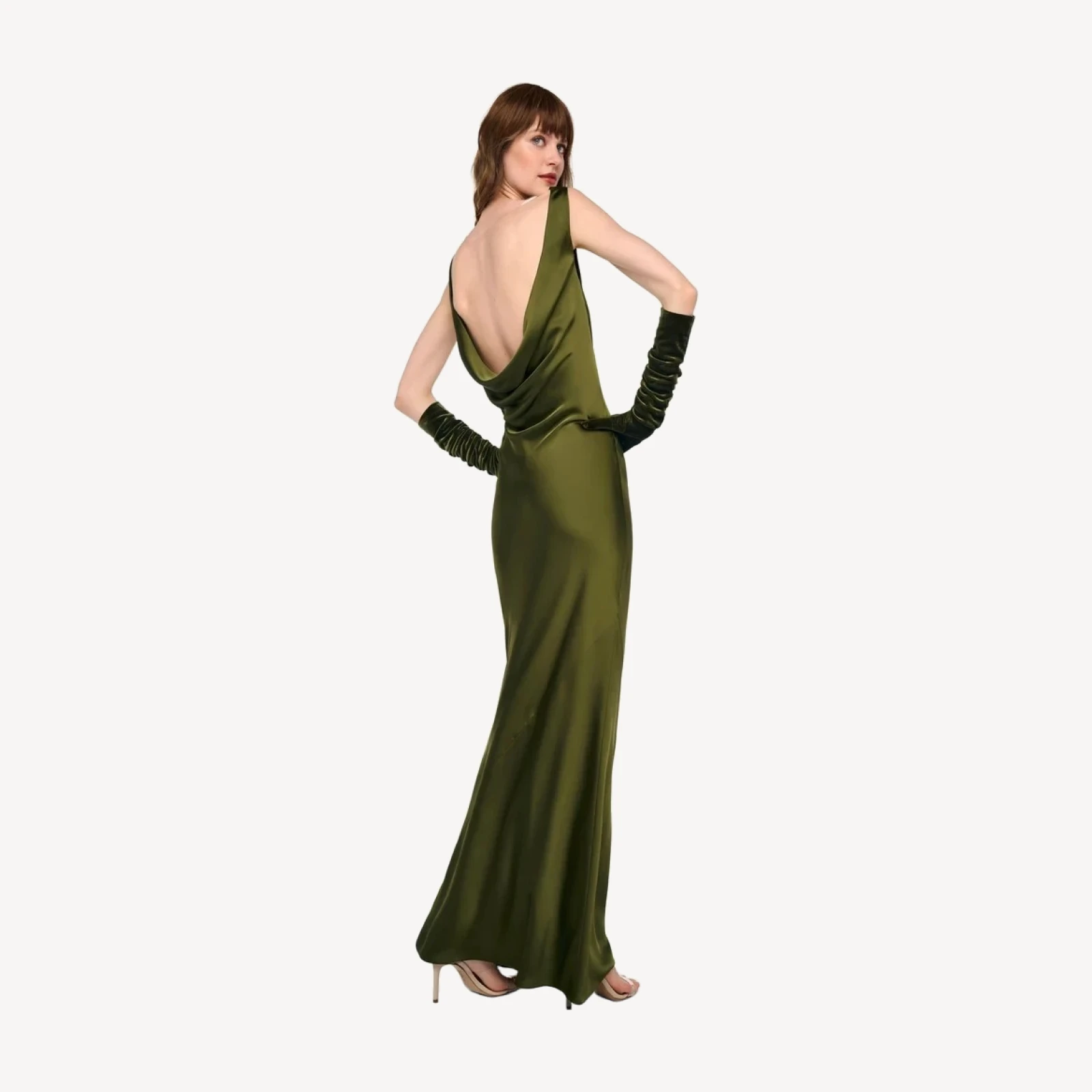 SLEEVELESS LOW BACK DRAPE GOWN