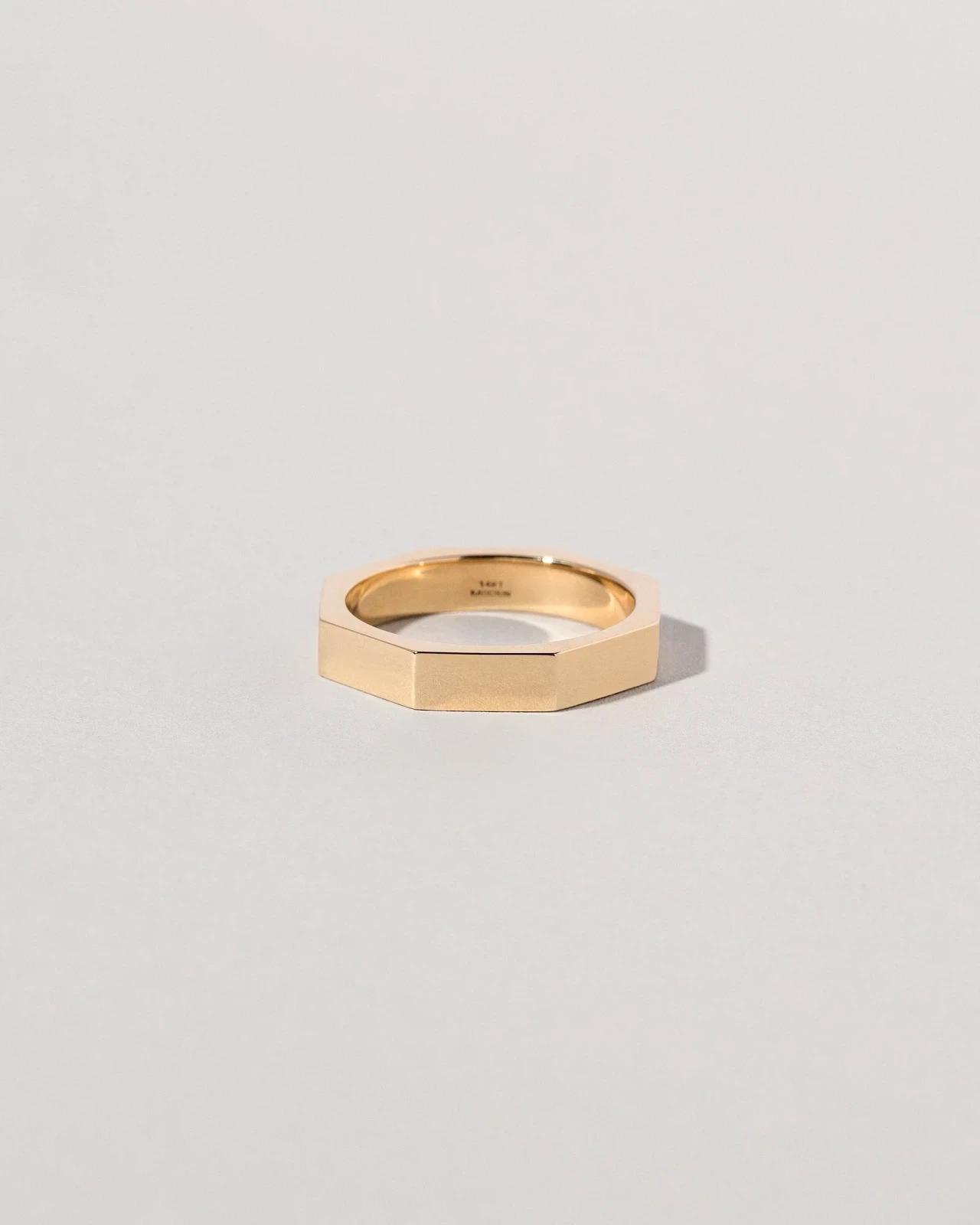 Segmented Band in 4mm 14k Yellow Gold - sz9 x Vault