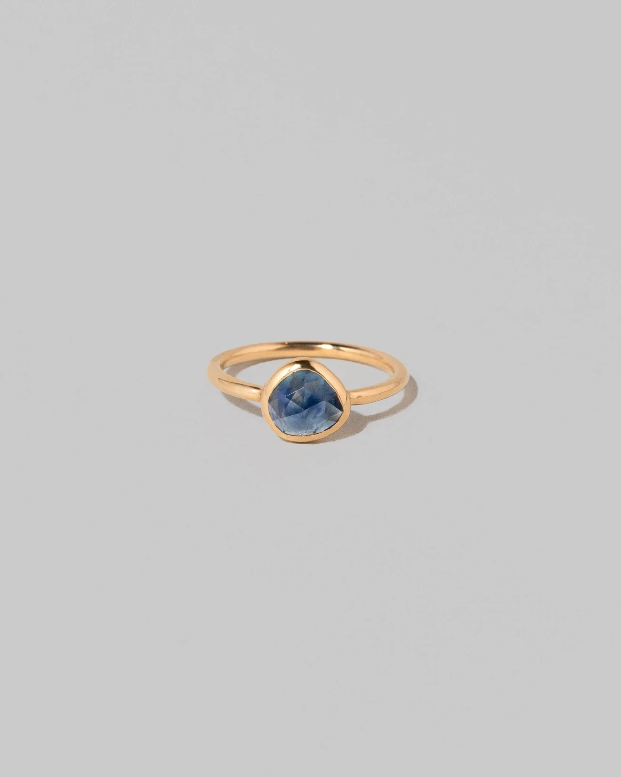 Gusher Ring - Blue Sapphire