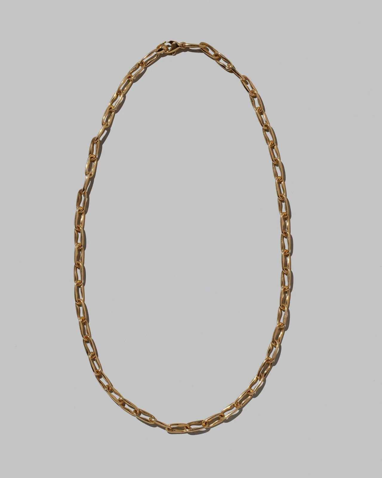 Wavy Link Chain Necklace