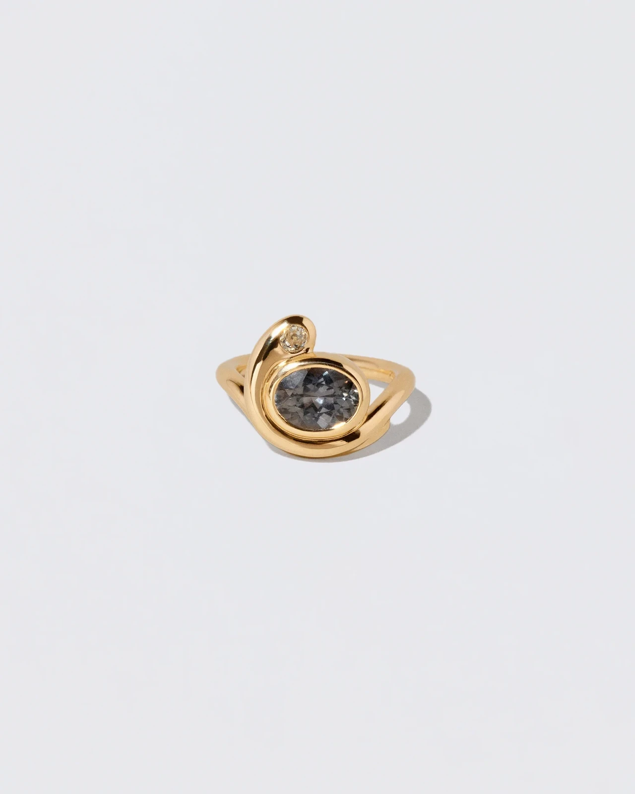 Ambrosina Ring