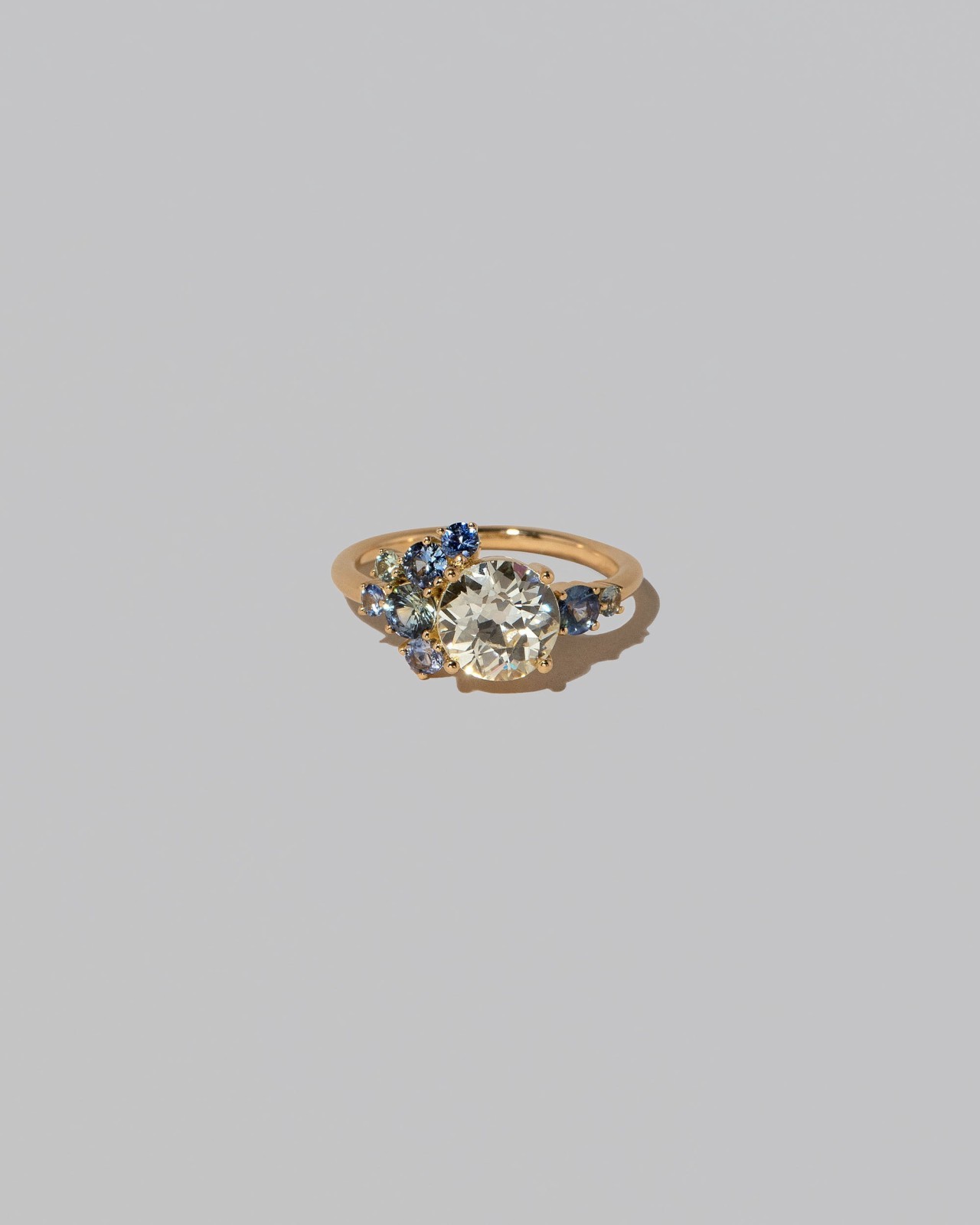 Vega Ring - Diamond & Sapphire