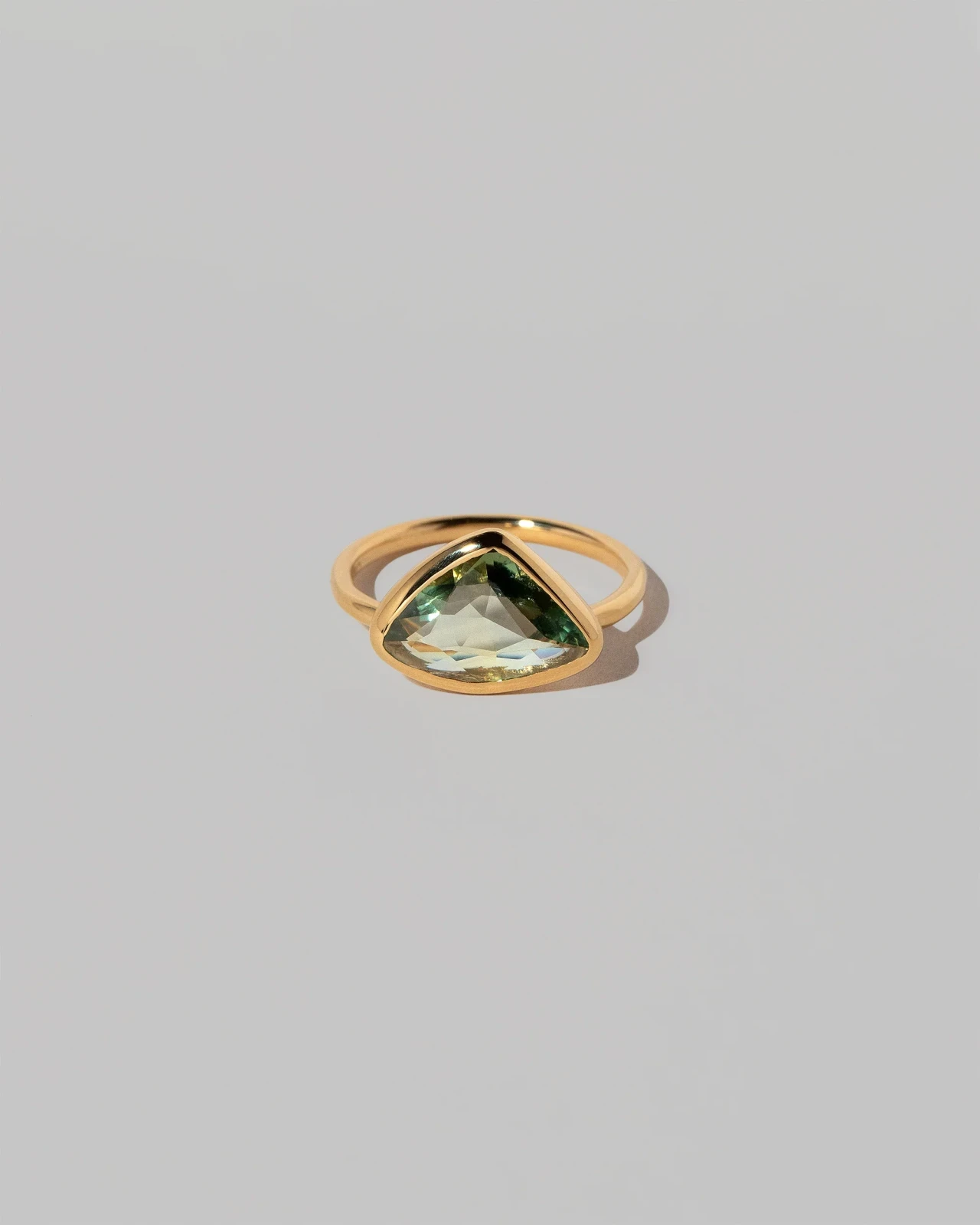 Gusher Ring - Green Sapphire