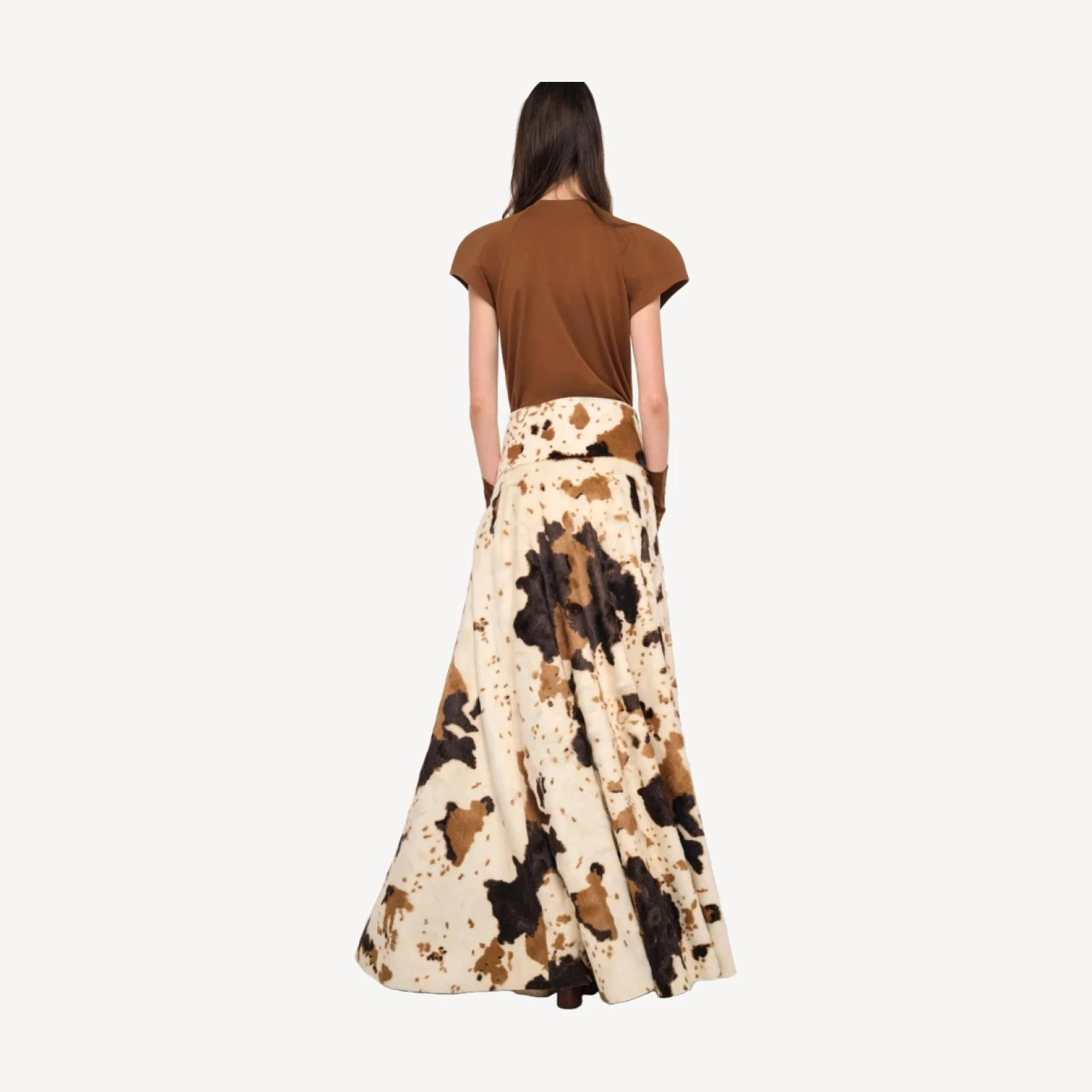FLARED SKIRT TO FLOOR