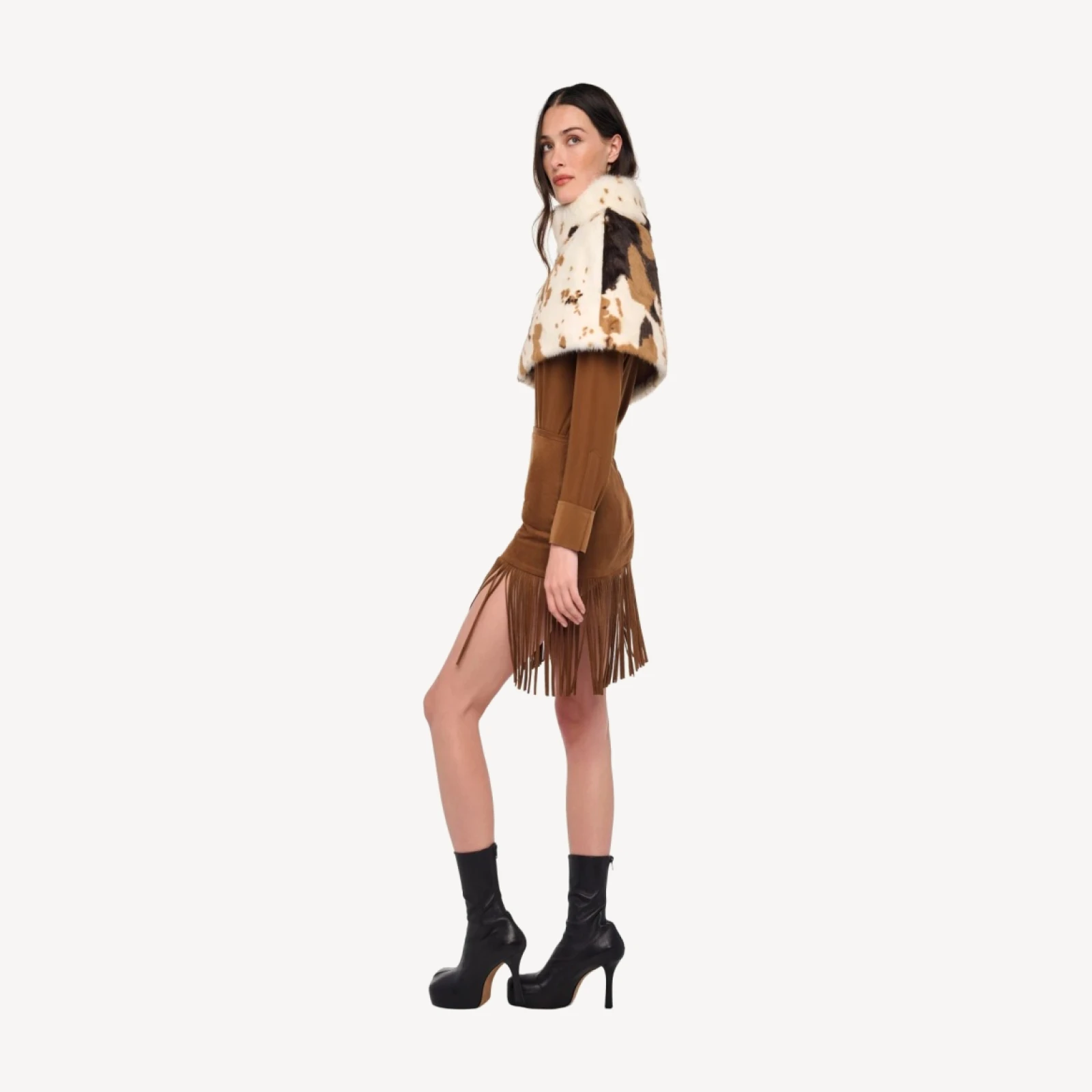 FRINGE SKIRT TO KNEE