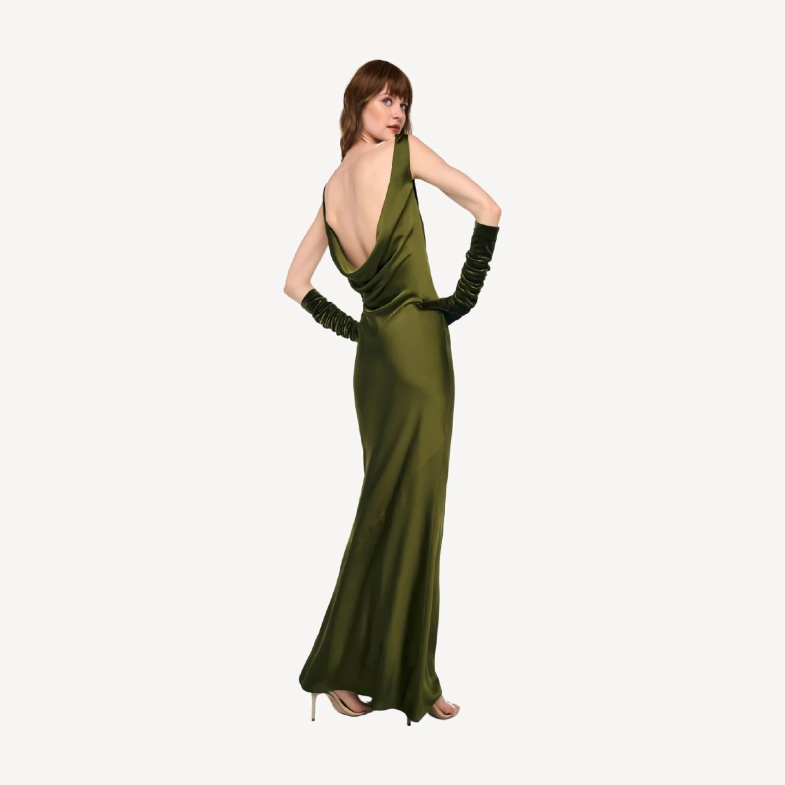 SLEEVELESS LOW BACK DRAPE GOWN
