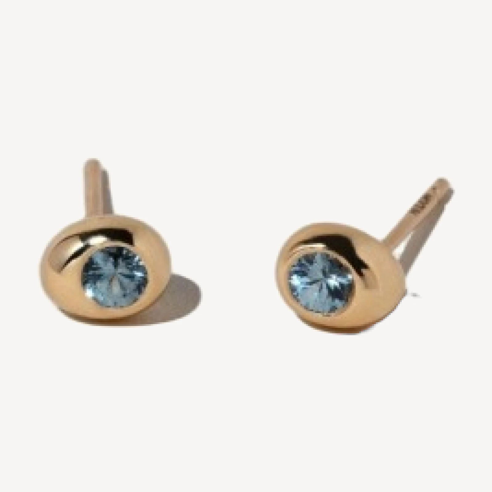 Level Stud Earrings - Blue Sapphire