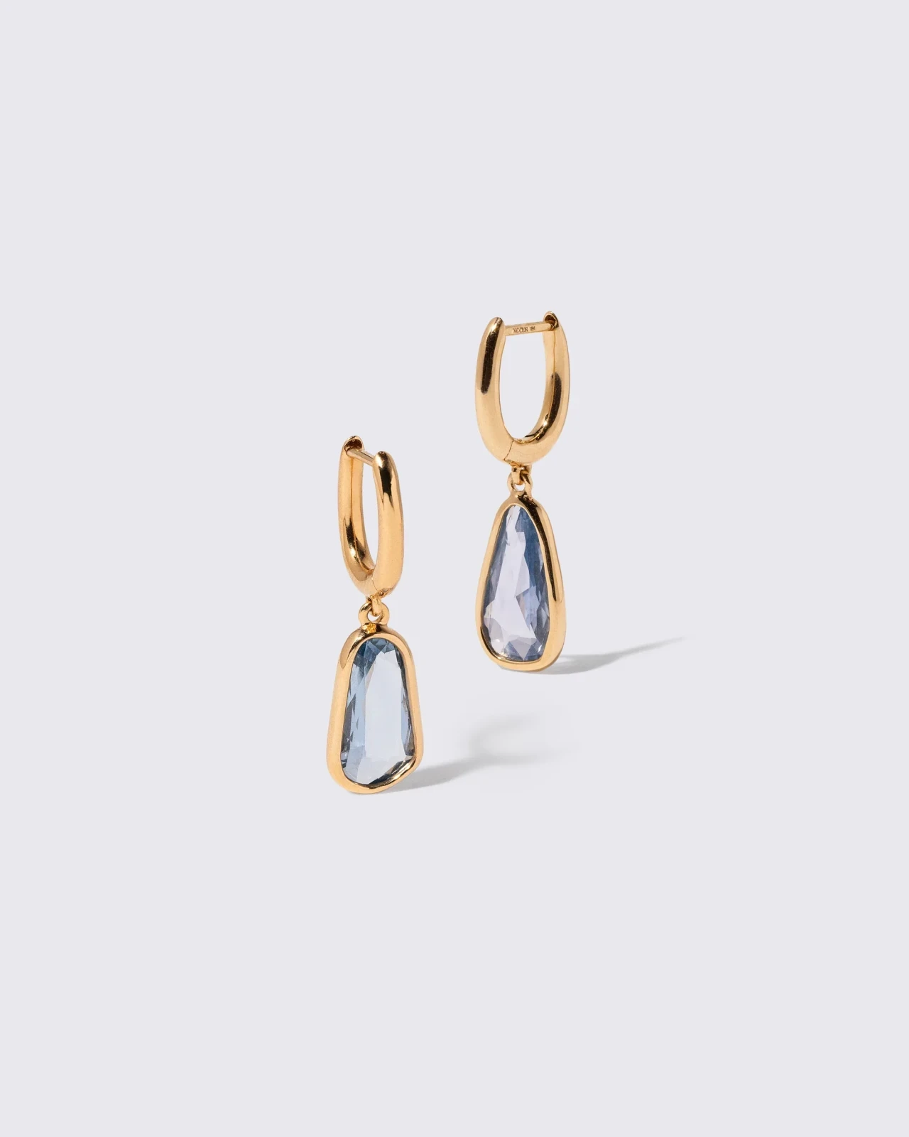 Gusher Charm Huggie Hoop Earrings - Blue Sapphire