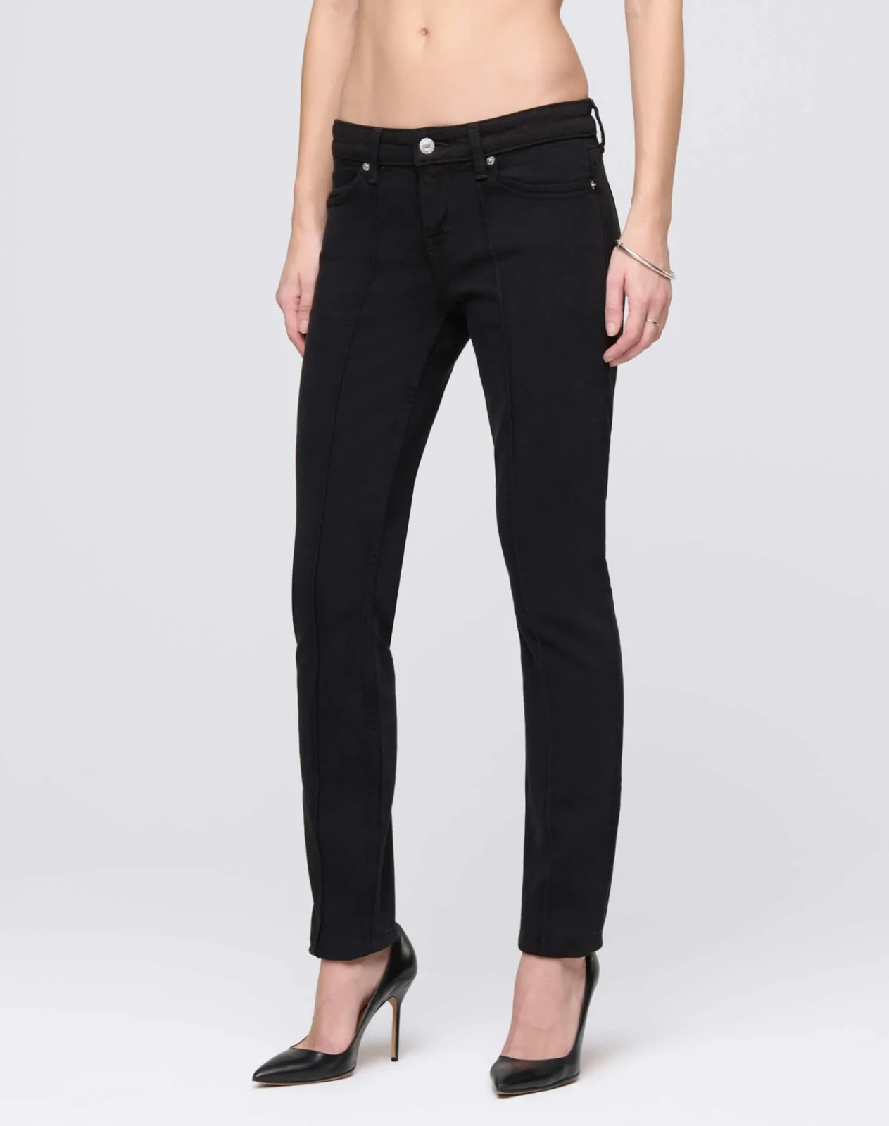 Micro Jean