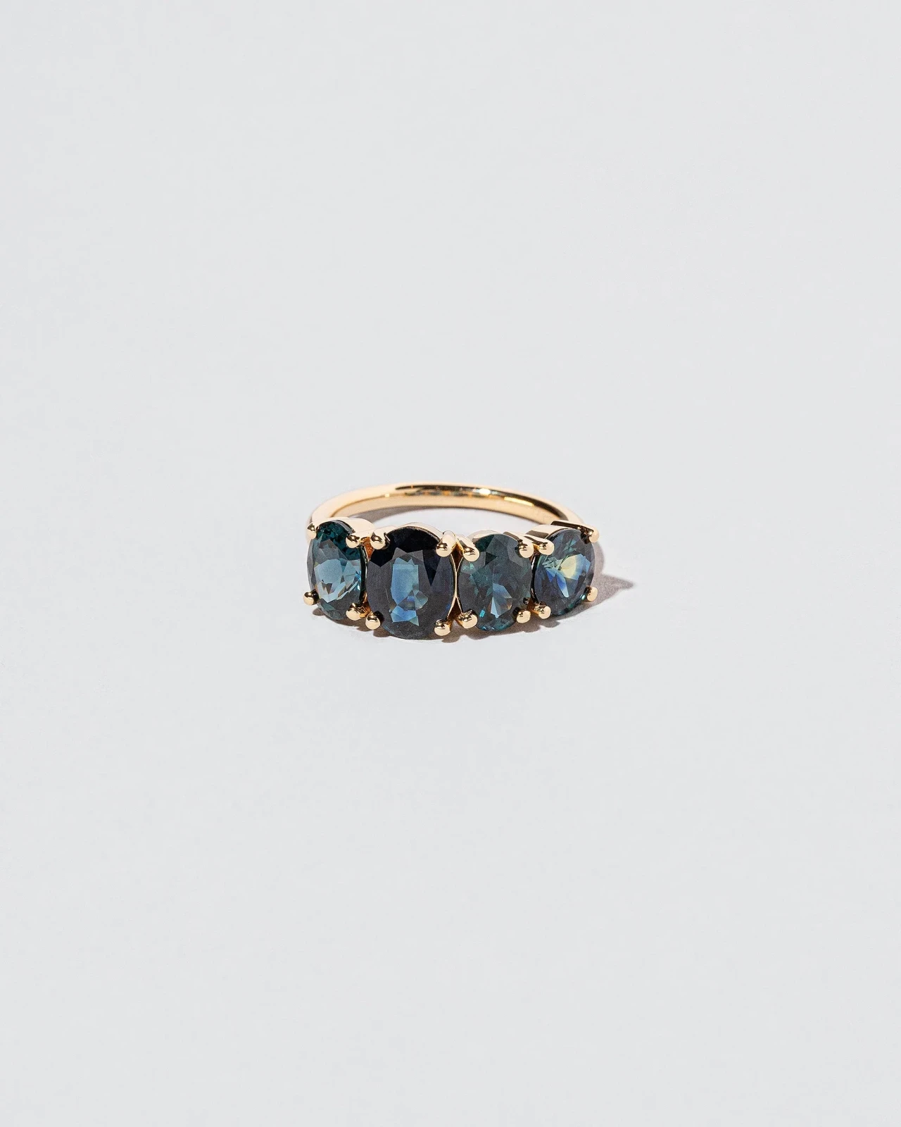 Mantle Ring