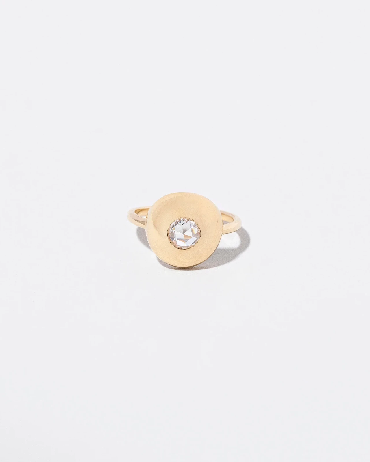 Petite Exposition Ring