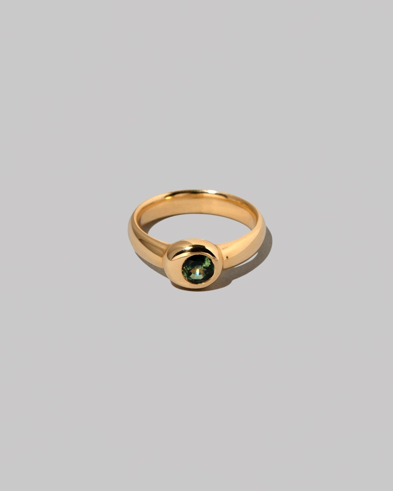 Level Ring - Green Sapphire