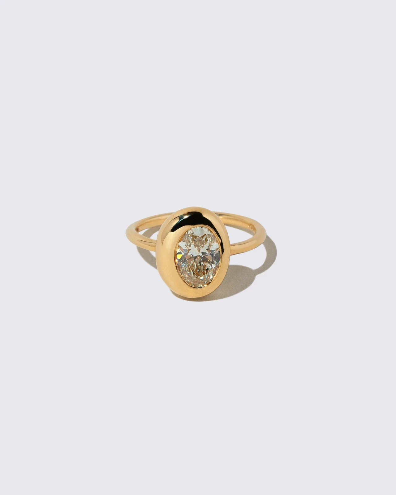 Precise Ring - Oval Diamond