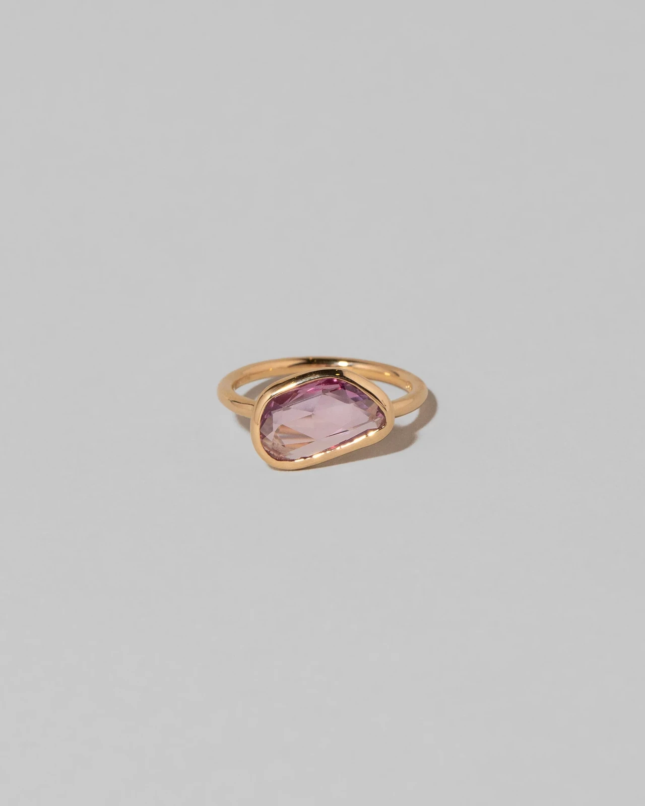 Gusher Ring - Pink Sapphire