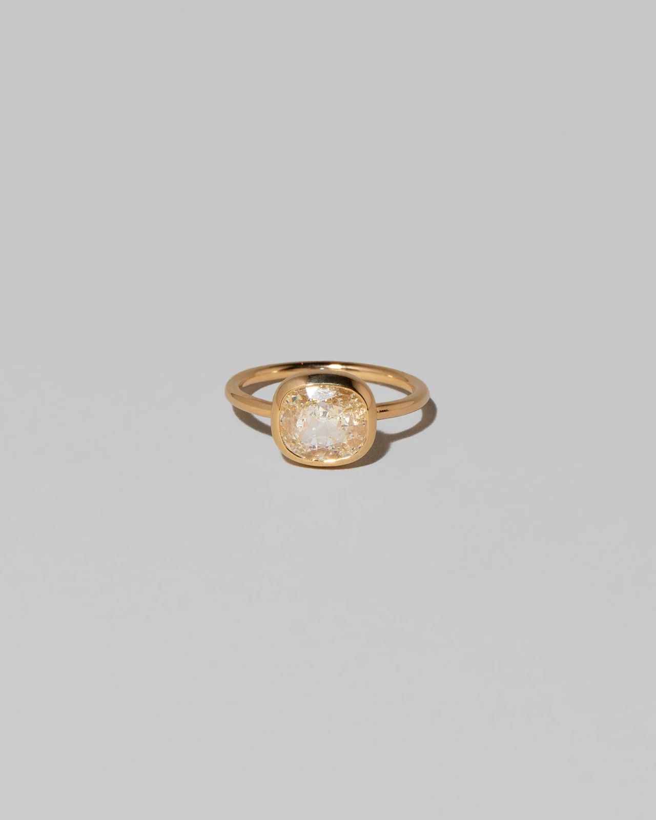 Gusher Ring - Cushion Diamond