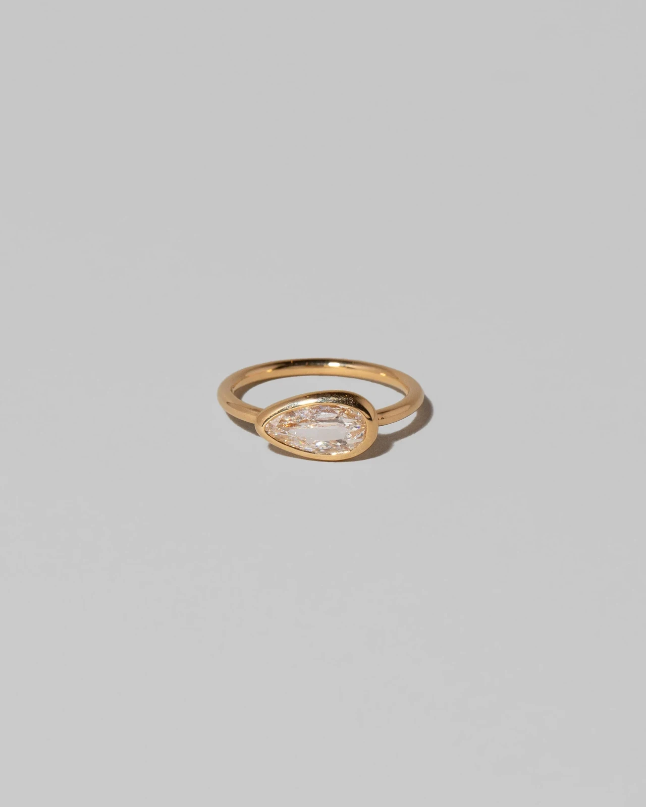 Gusher Ring - Petite Pear Diamond