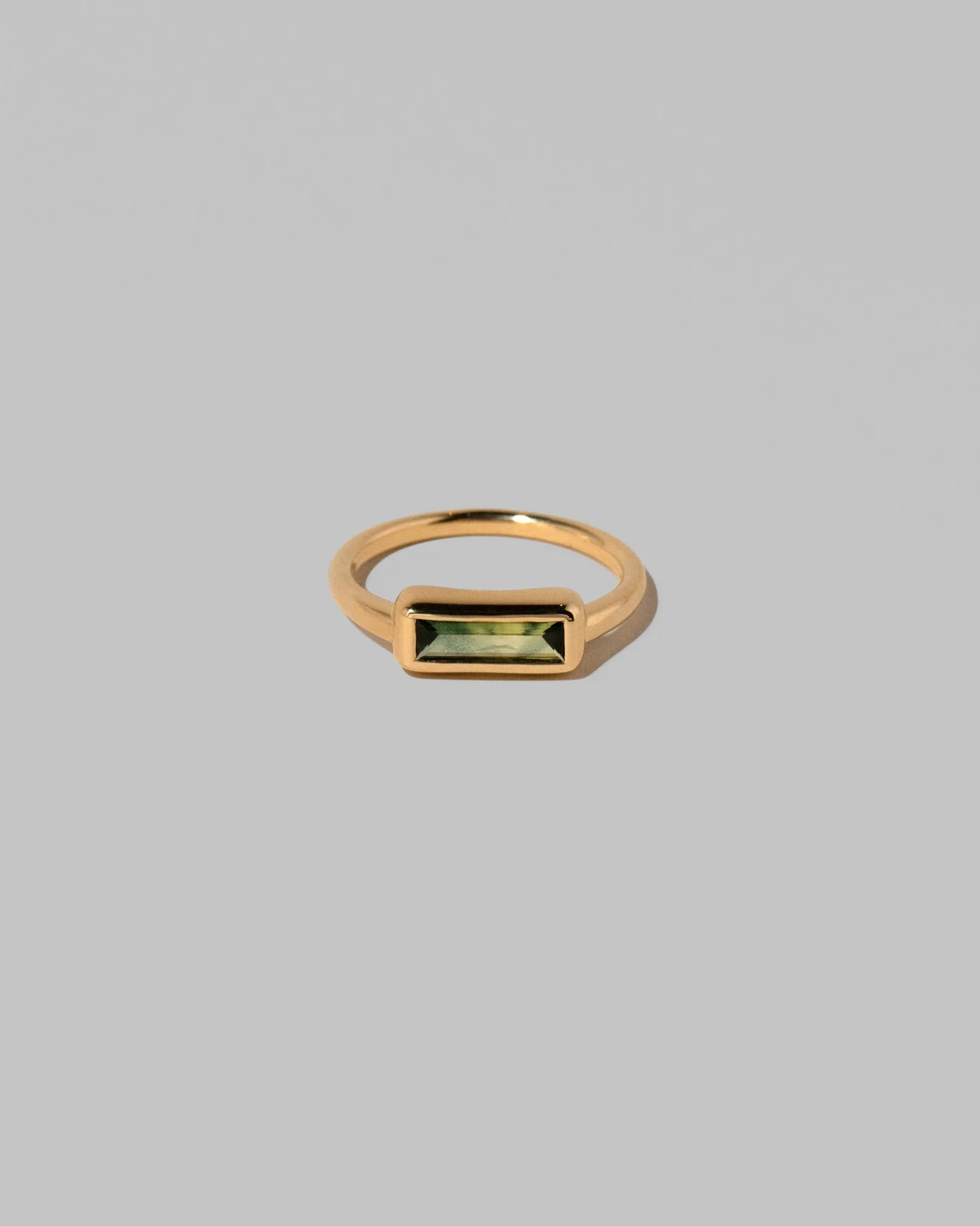 Geyser Bicolor Sapphire Ring 005