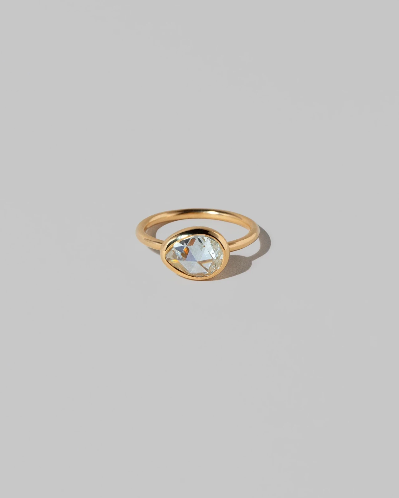Gusher Ring - Pear Diamond