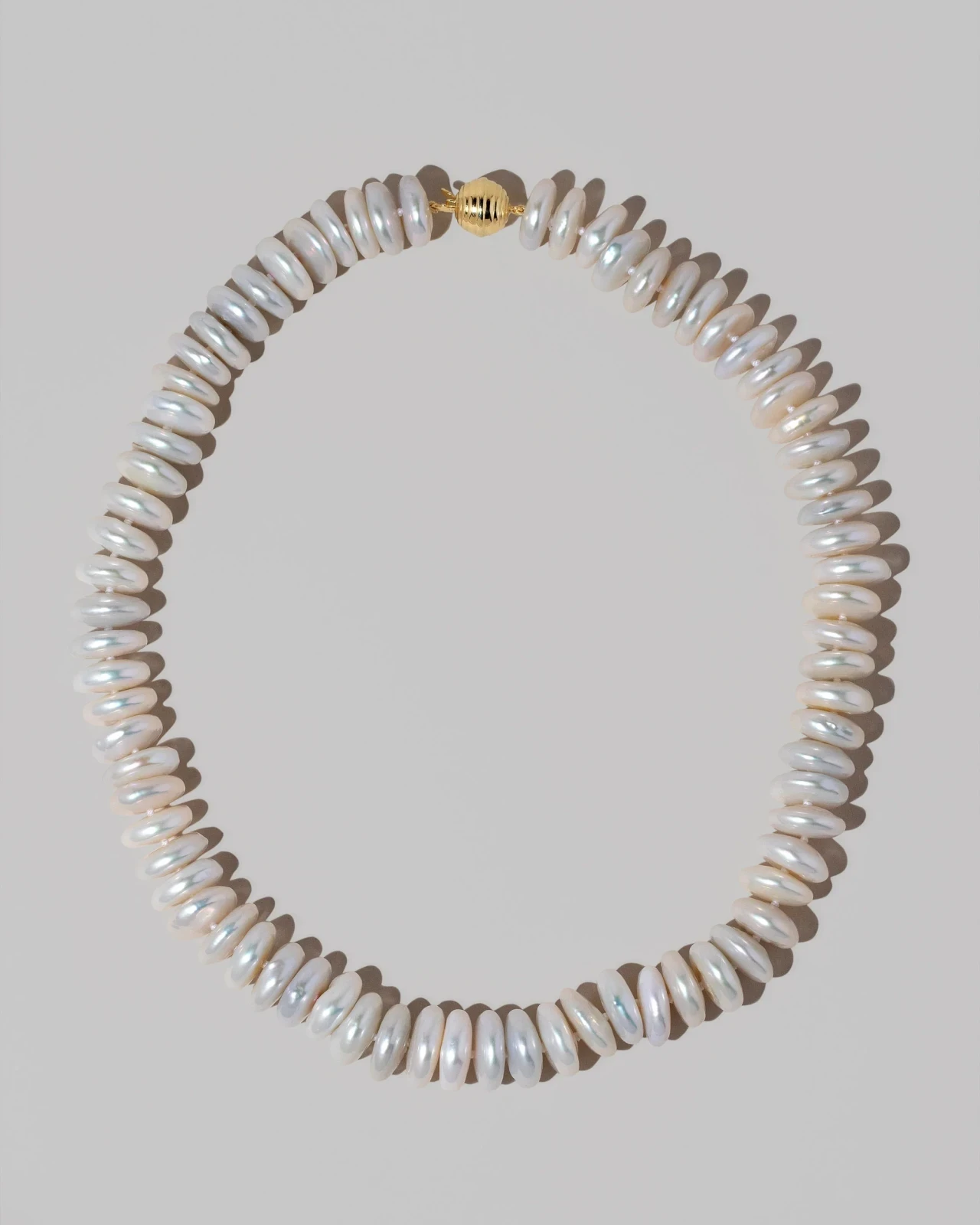 Snow Cap Pearl Necklace