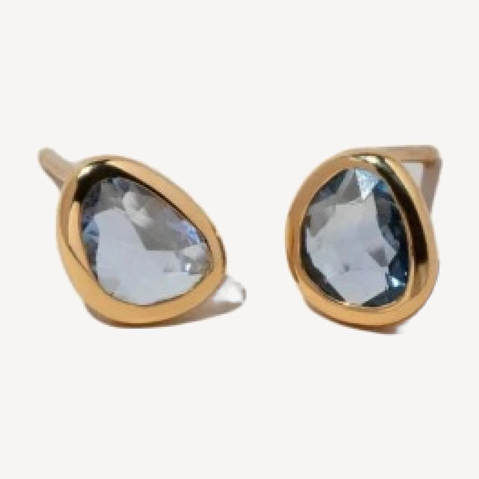 Gusher Stud Earrings - Sapphire