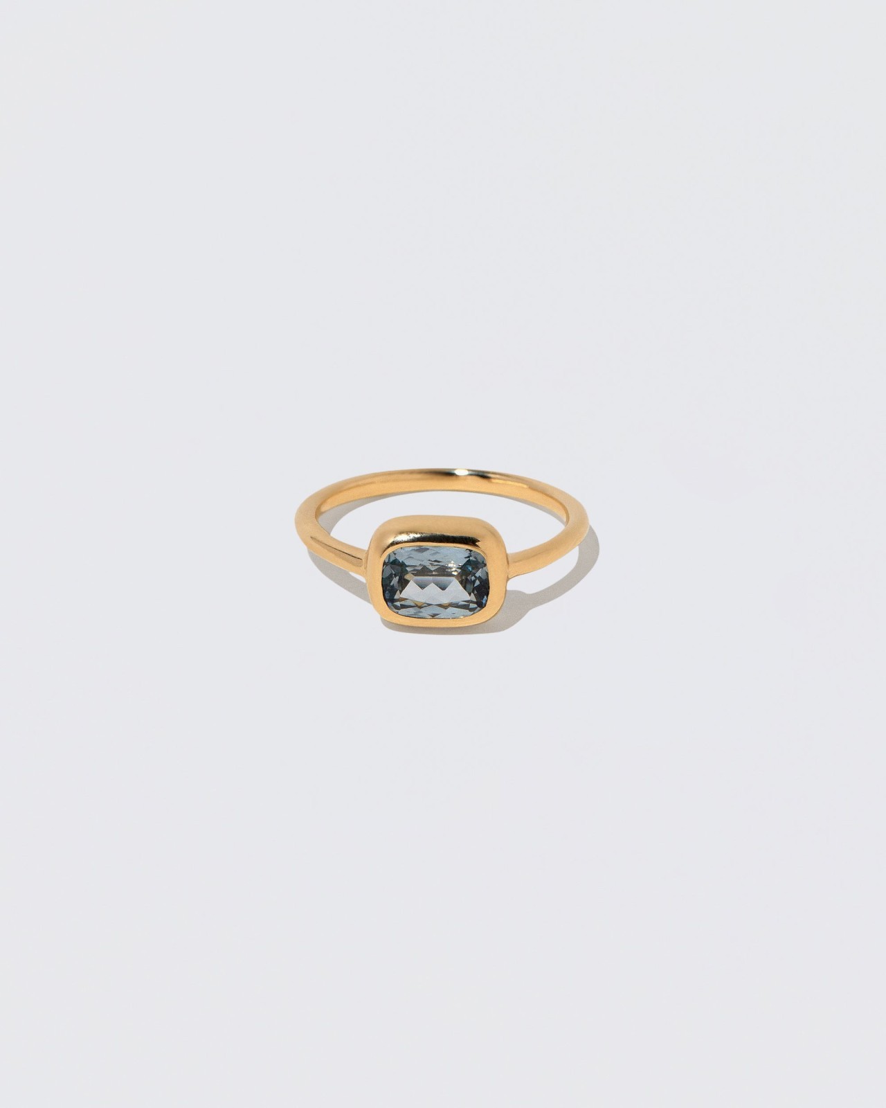 Geyser Light Blue Sapphire Ring 007