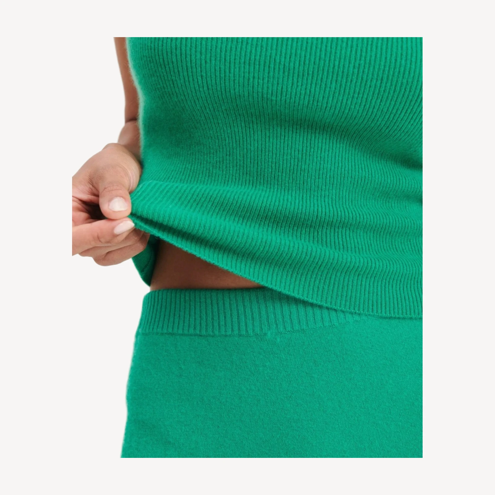 Signature Cashmere Ribbed Tube Top