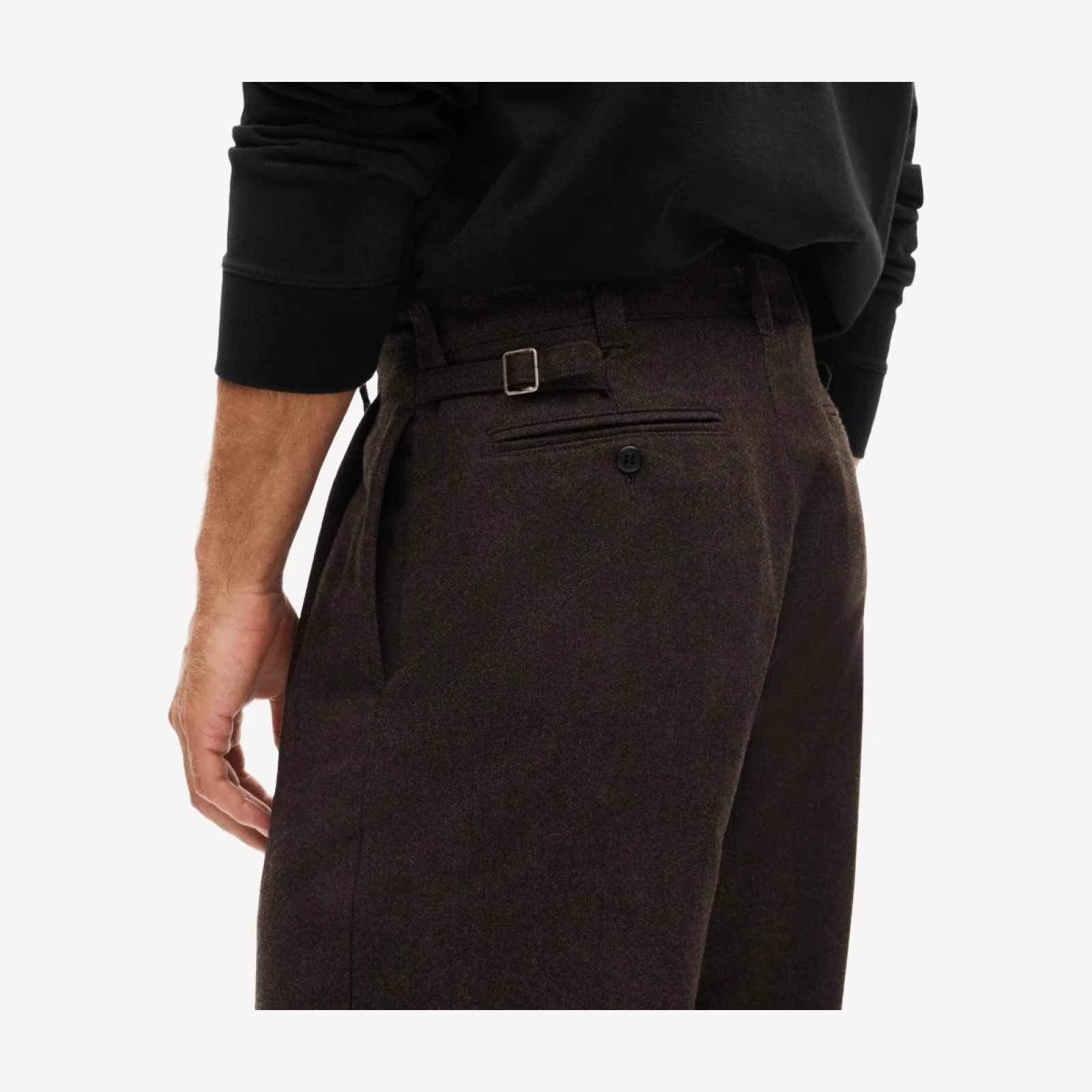 Relaxed-fit double-pleated trouser in wool blend