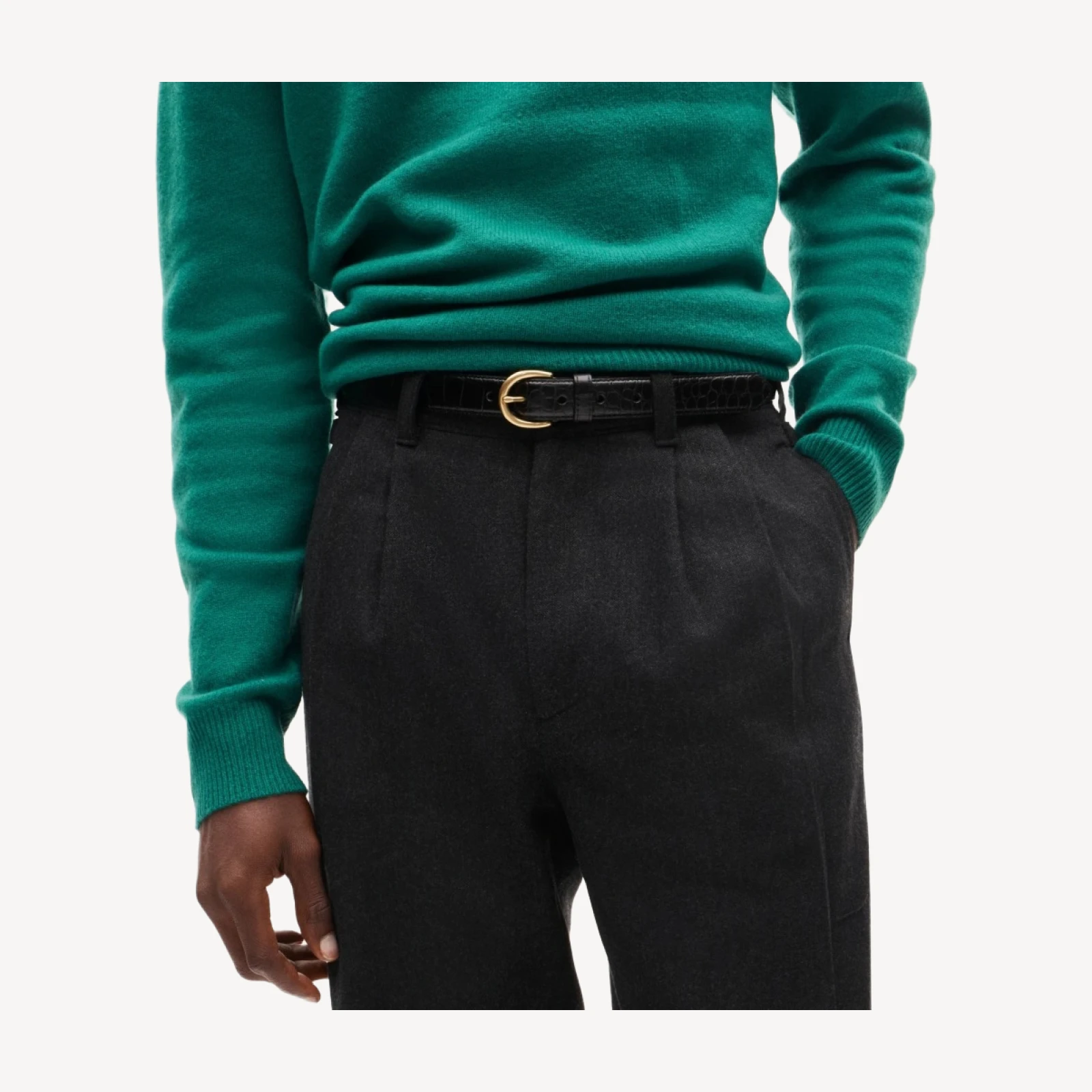 Round-buckle belt in croc-embossed leather