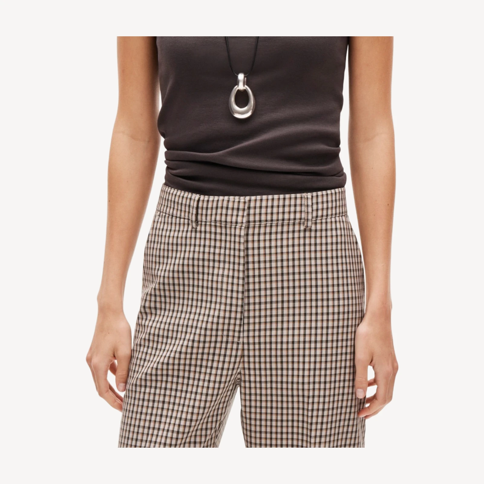Barrel trouser pant in plaid sturdy wool blend