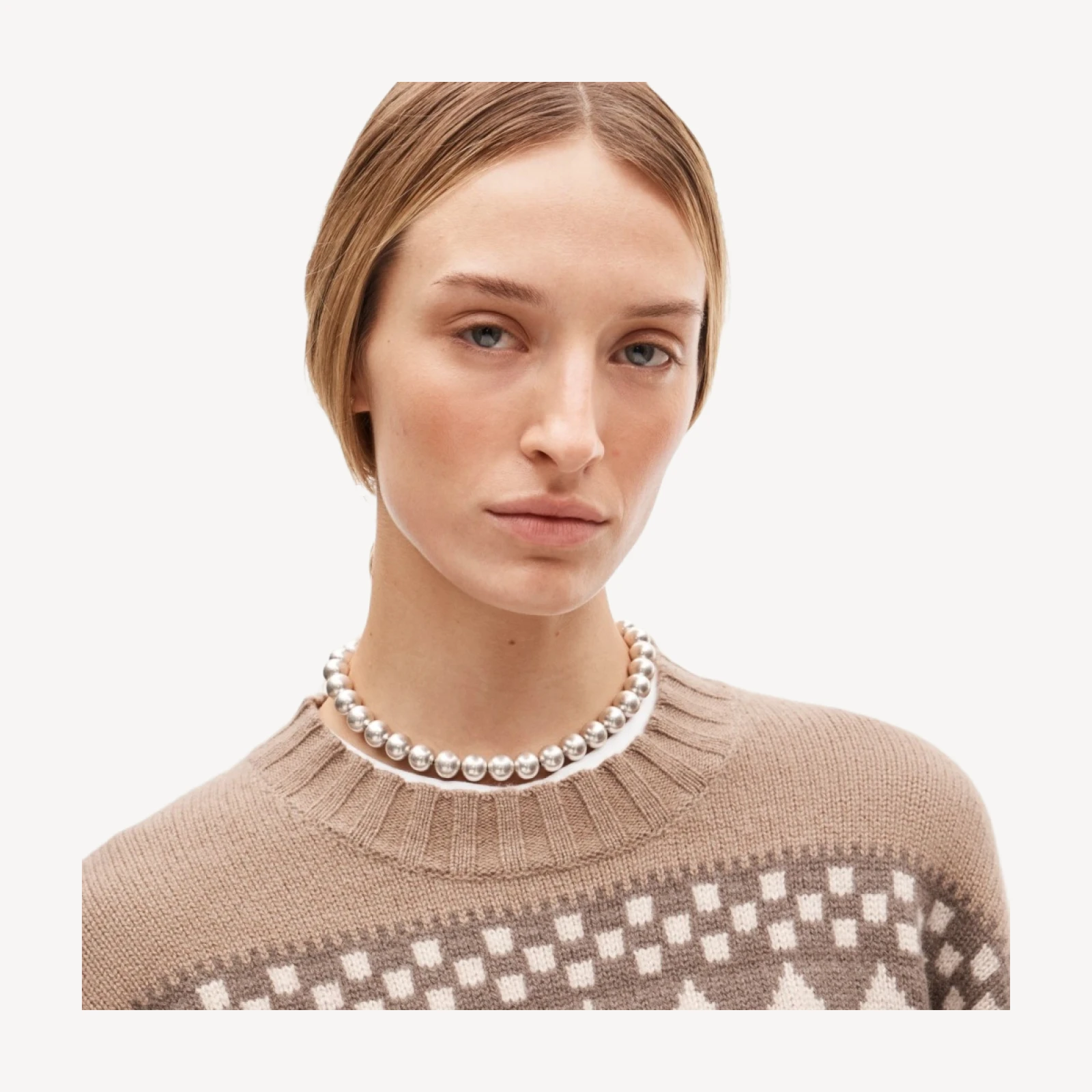 Metallic beaded chunky necklace