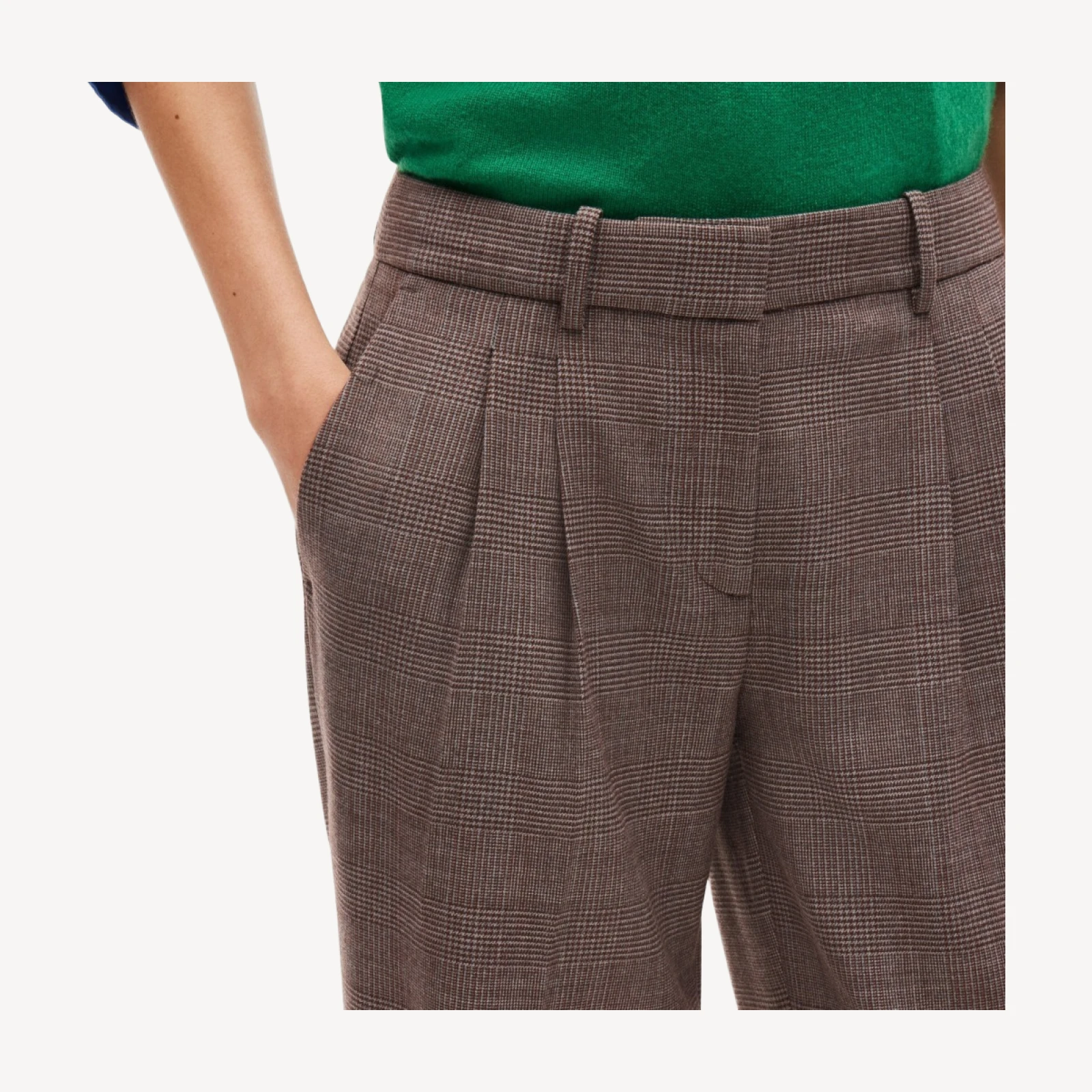 Essential trouser in plaid wool-blend flannel