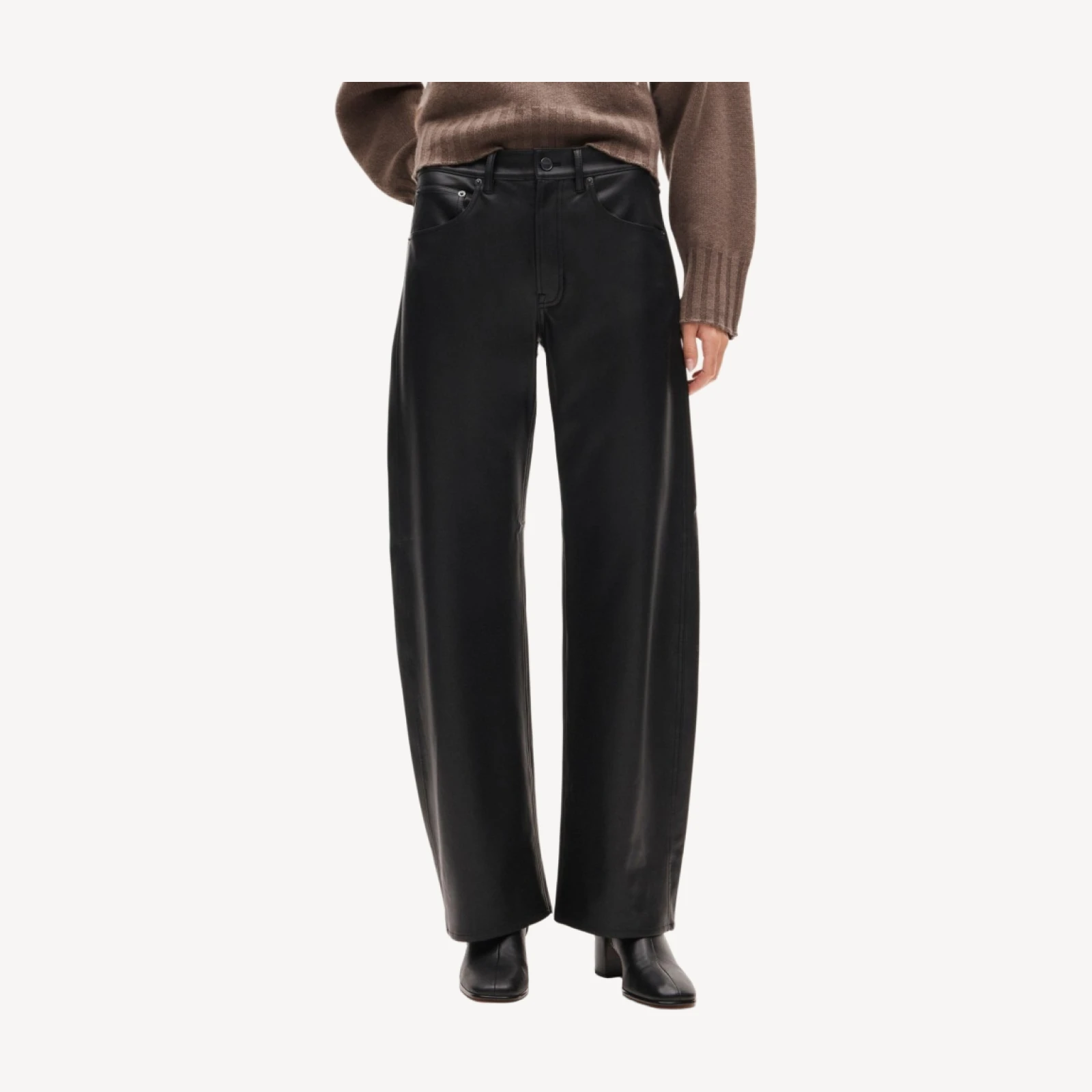 Zoe barrel pant in faux leather