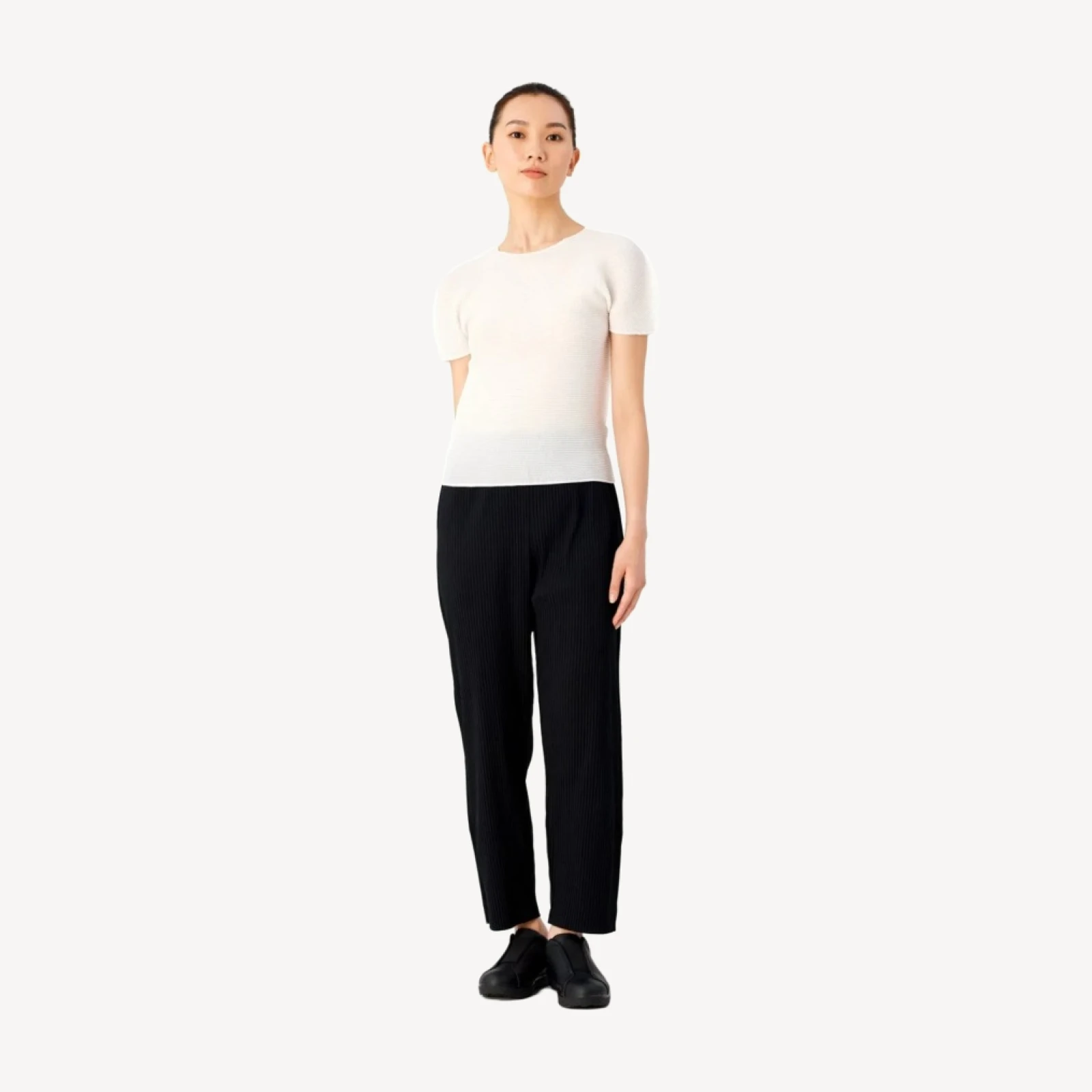 STRETCH PLEATS
