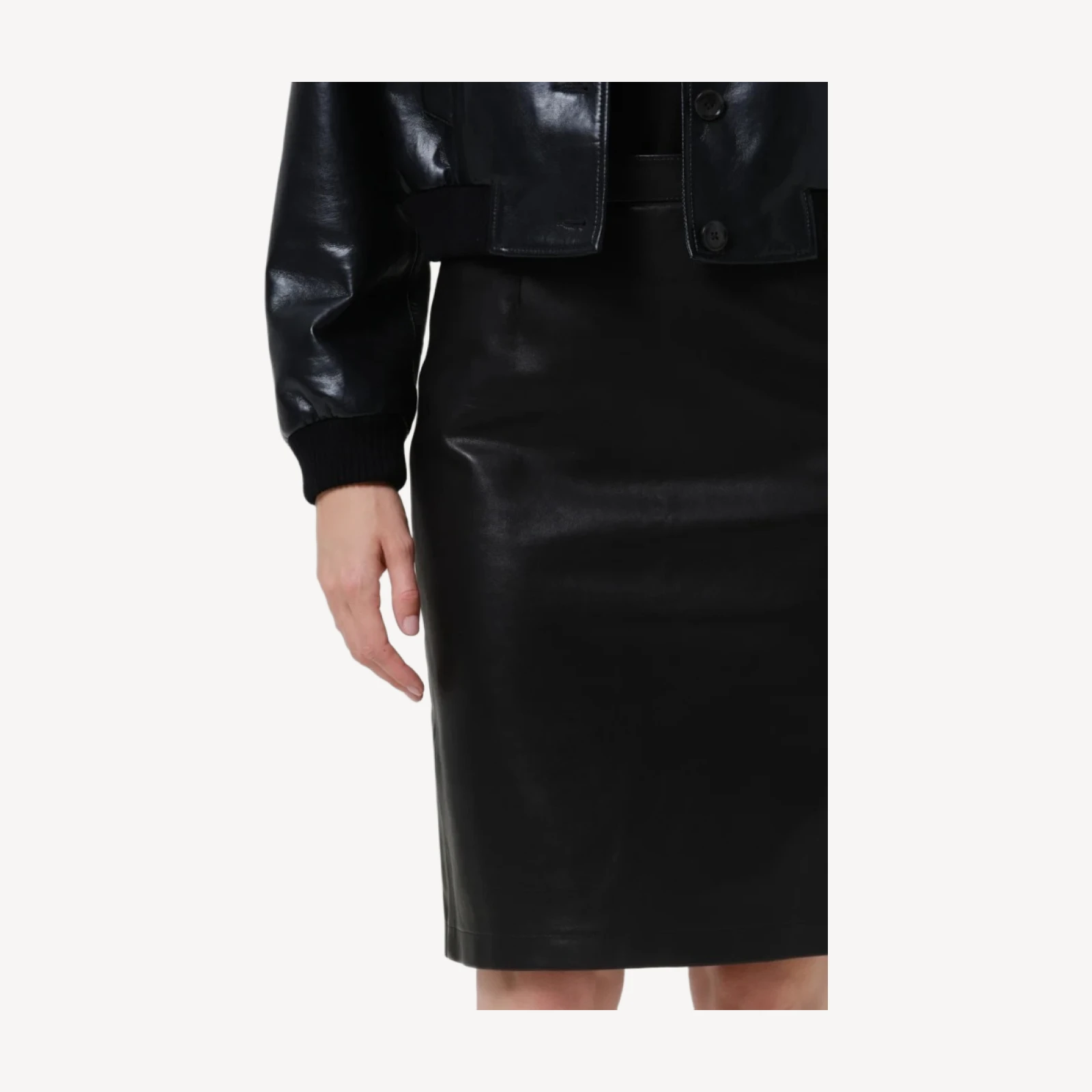 Narita Leather Pencil Skirt in Black