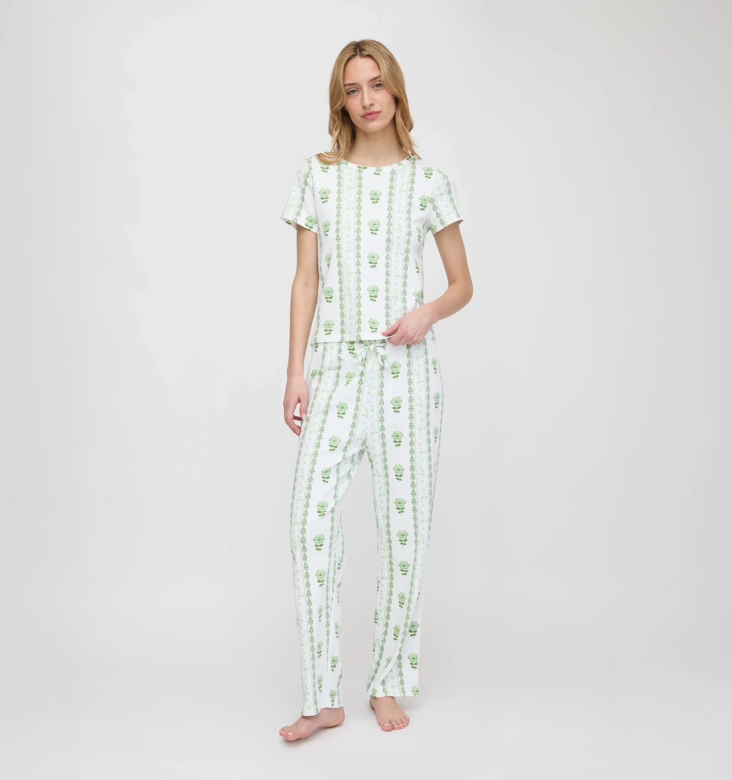 The Kelly Pajama Set - White/Green Arcadia Border