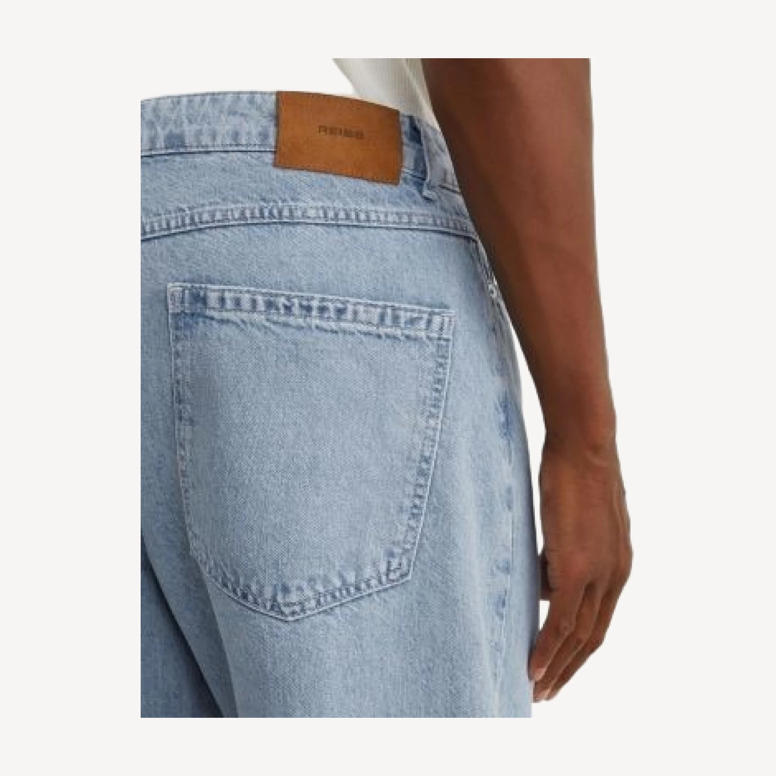 Reiss Bowie Cotton Loose Fit 31.5 Jeans in Grey