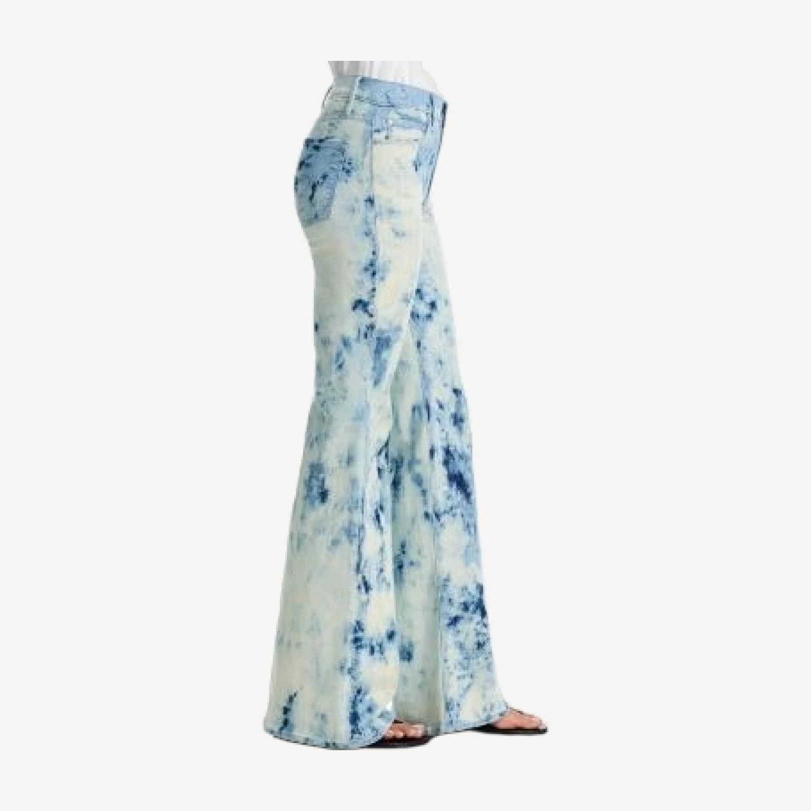 Mother The Doozy Mid Rise Wide Leg Jeans in Laundry Day