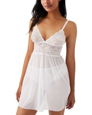 b. tempt'd by Wacoal It's On Mesh Lace Chemise