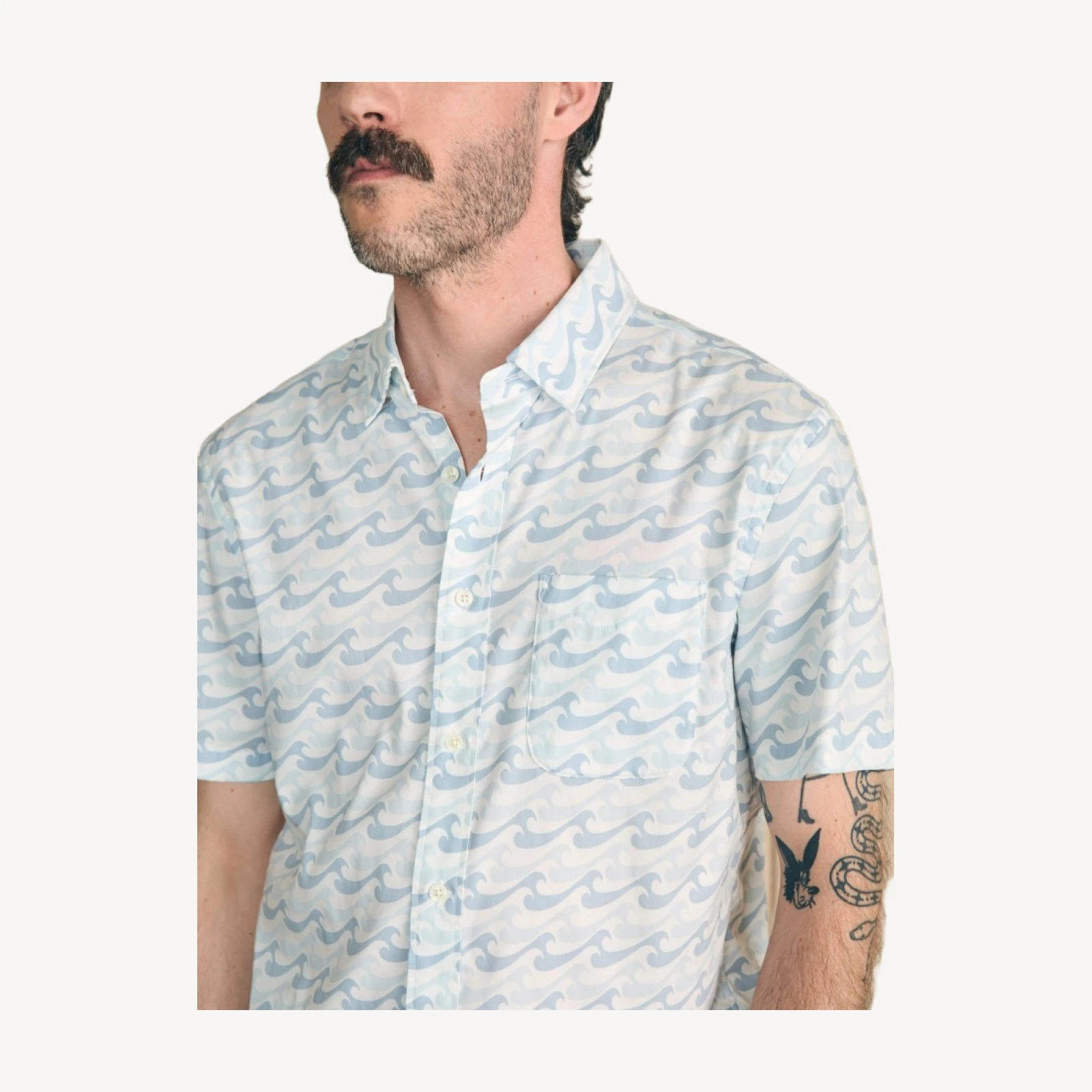 Short-Sleeve Movement Shirt - Ivory Endless Peaks