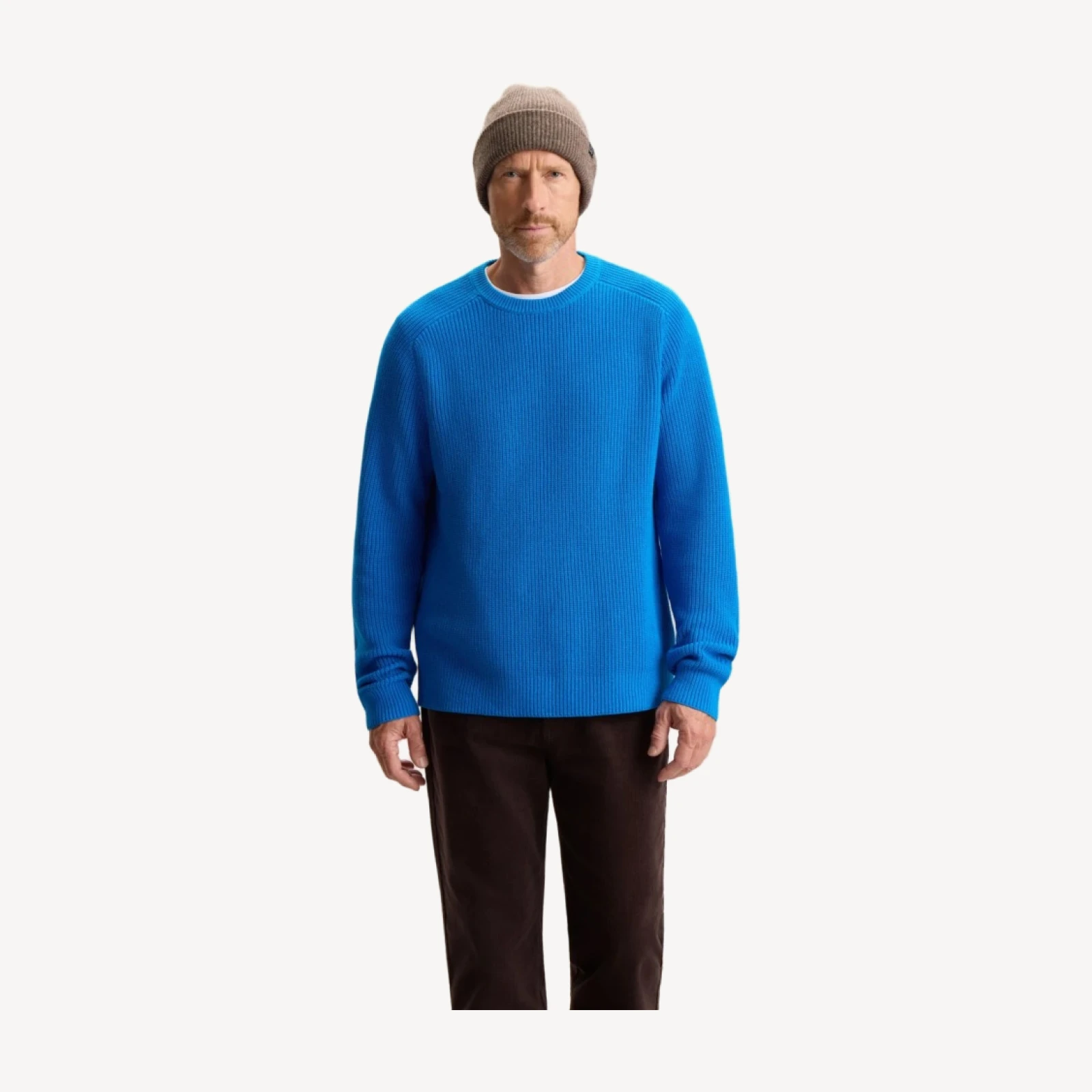 ESSENTIAL CREWNECK SWEATER