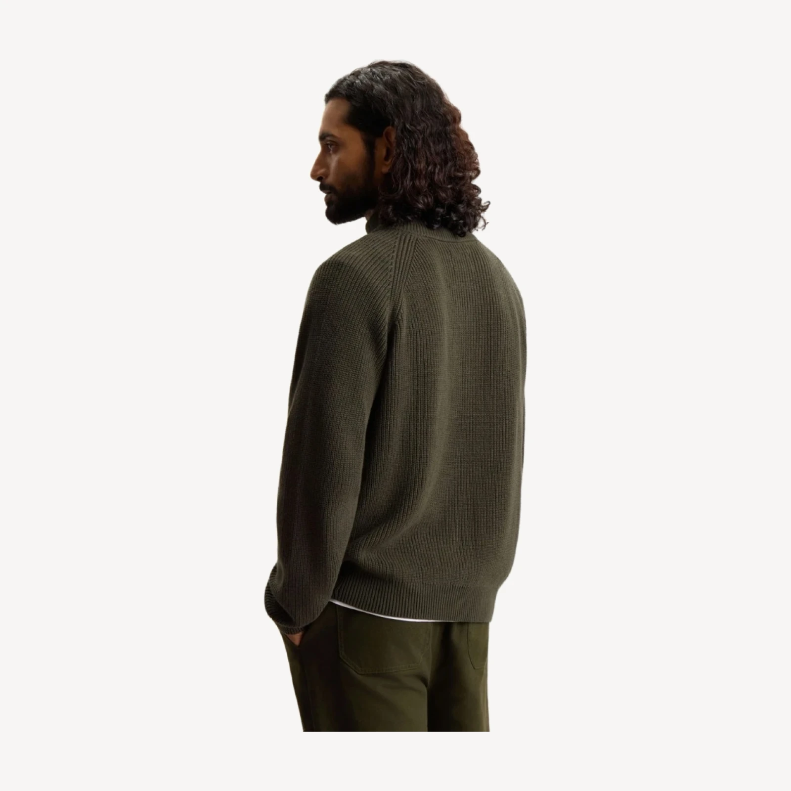 ESSENTIAL QUARTER-ZIP SWEATER