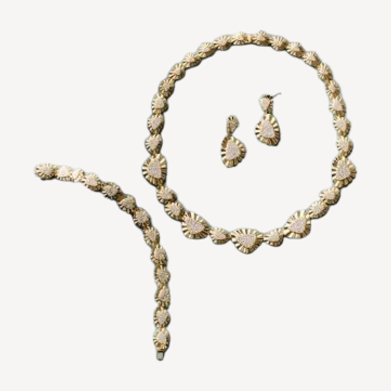 Bloomingdale's Fine Collection Diamond Pave Textured Collar Necklace in 14K Yellow Gold, 5.0 tcw