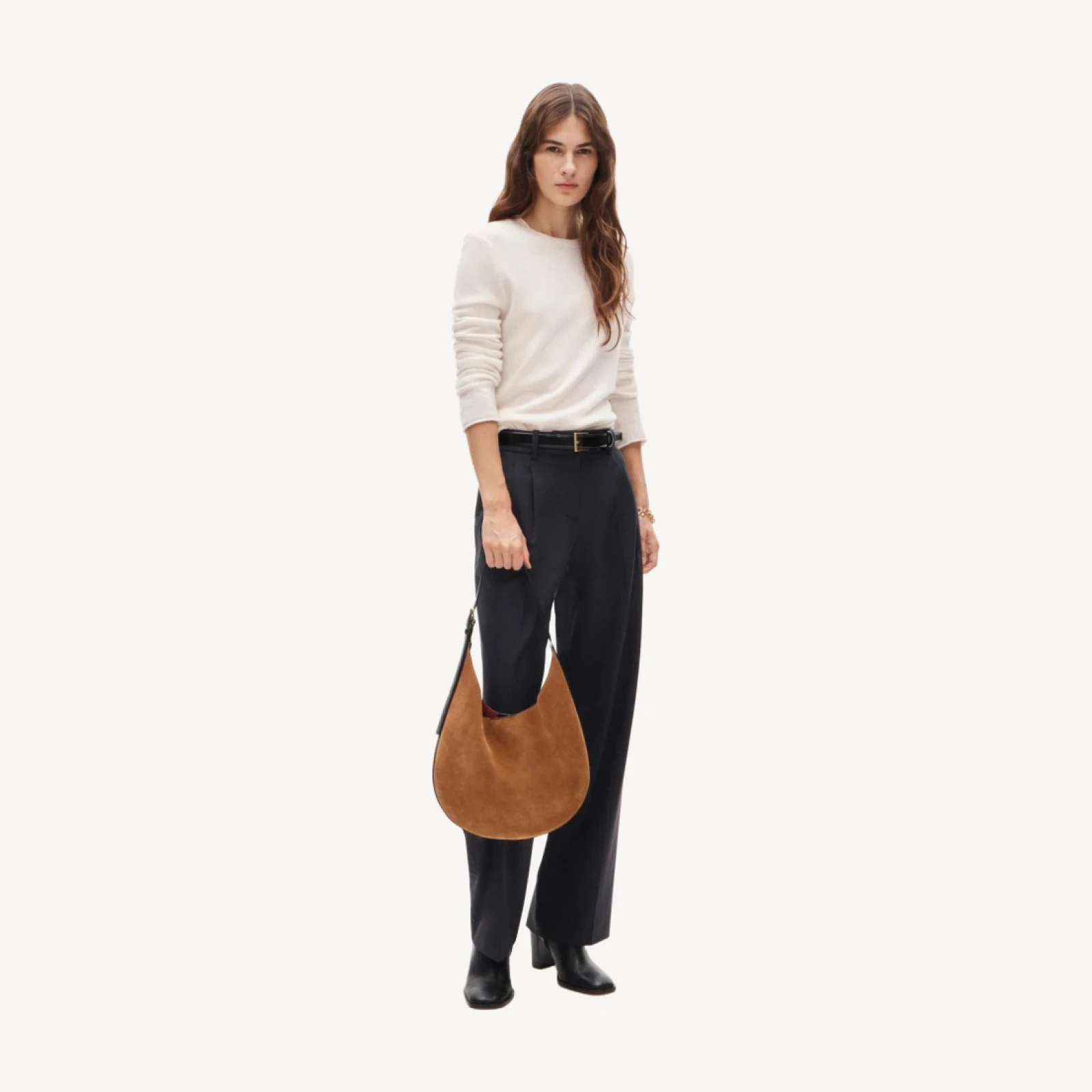 Round shoulder bag in suede
