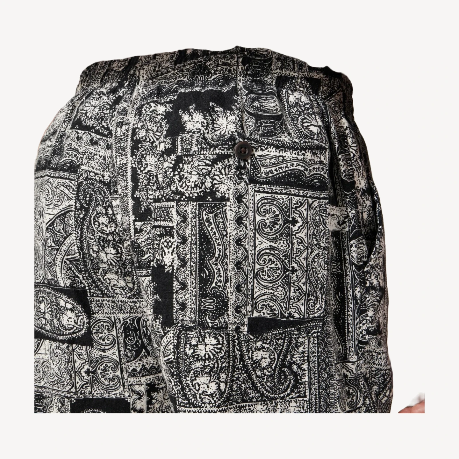 5.5'' Pier linen short in batik print