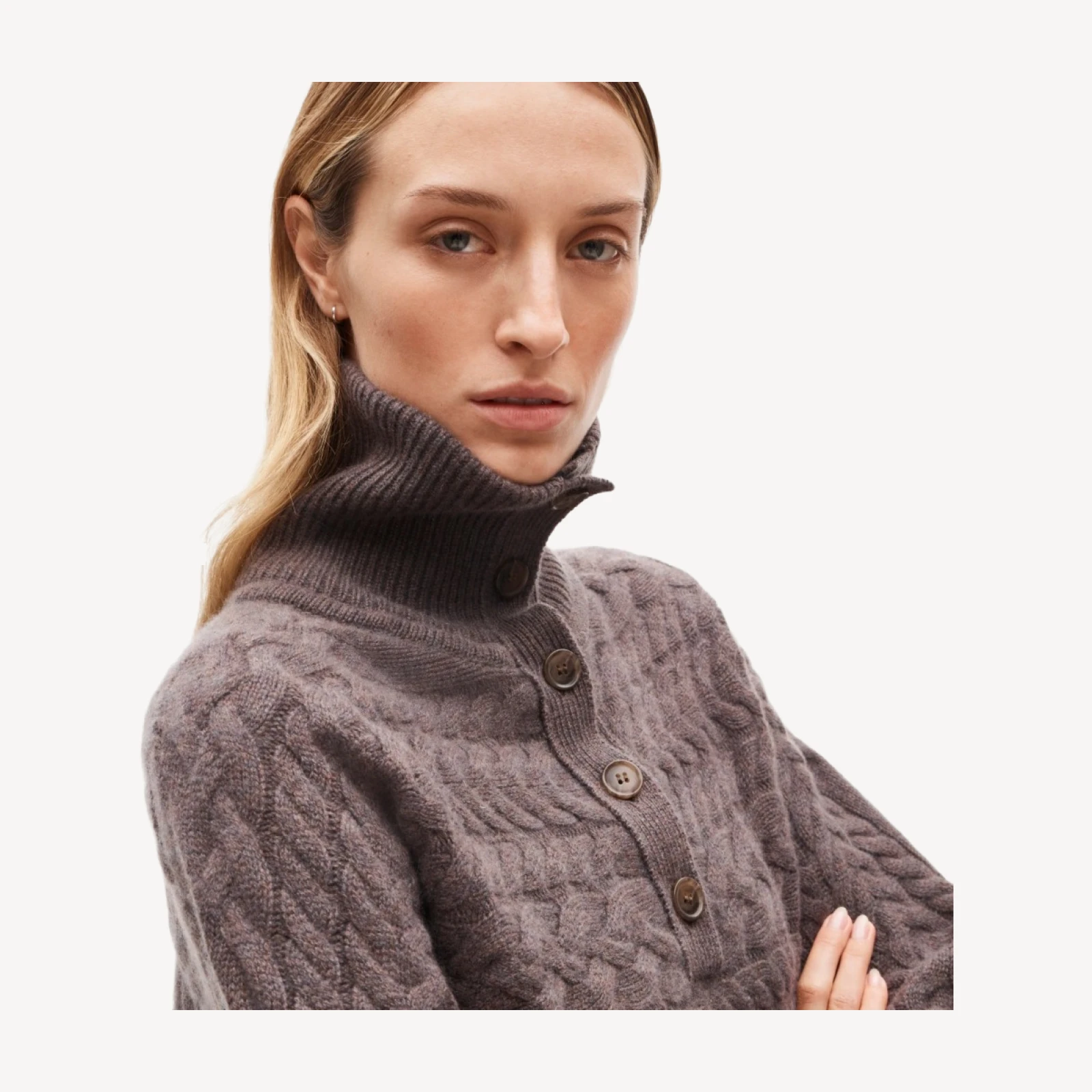 Cashmere collared cable-knit sweater